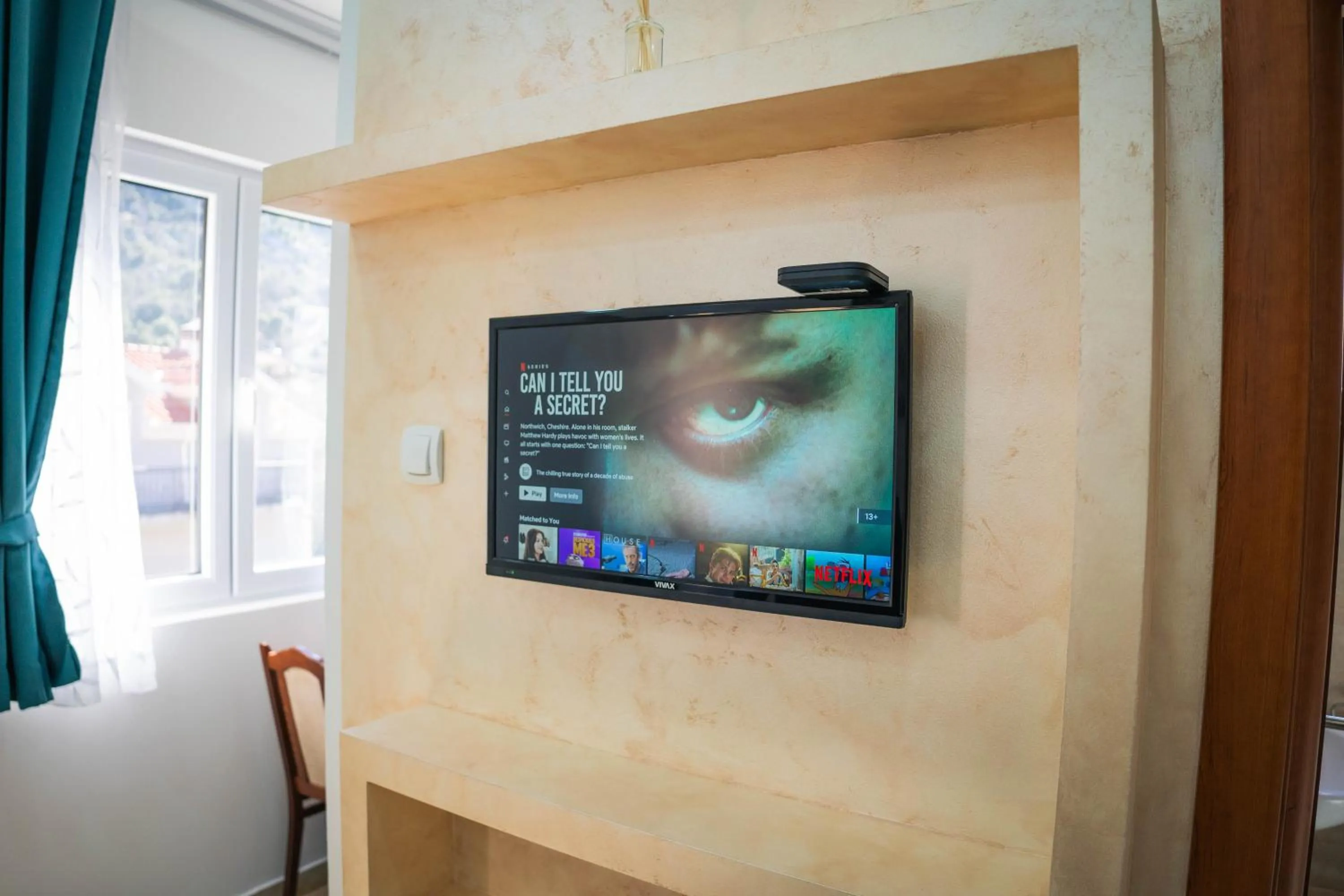 TV and multimedia in Marinero Apartments