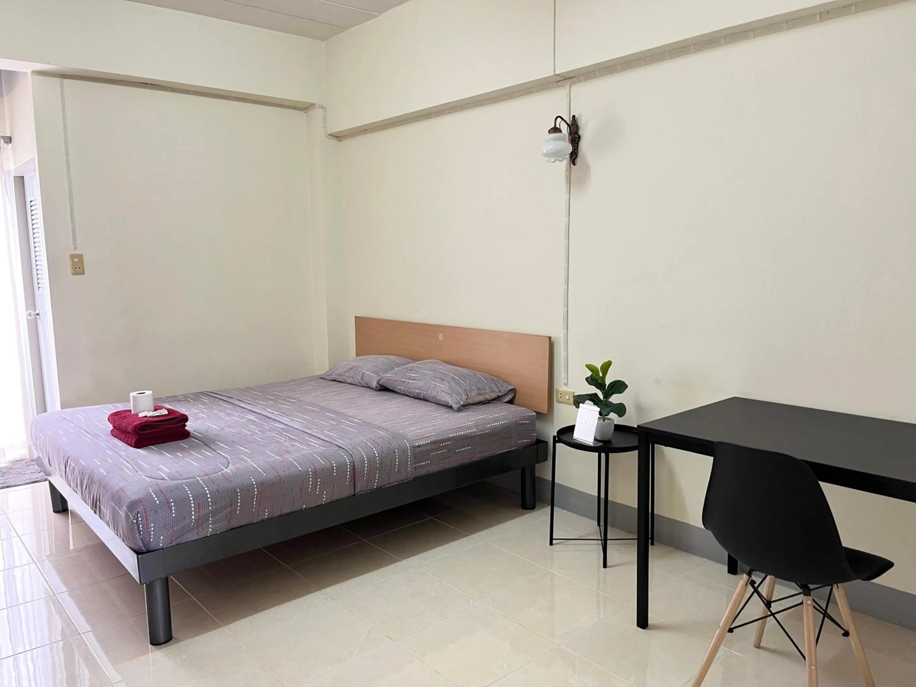 Bed in Grand Residence