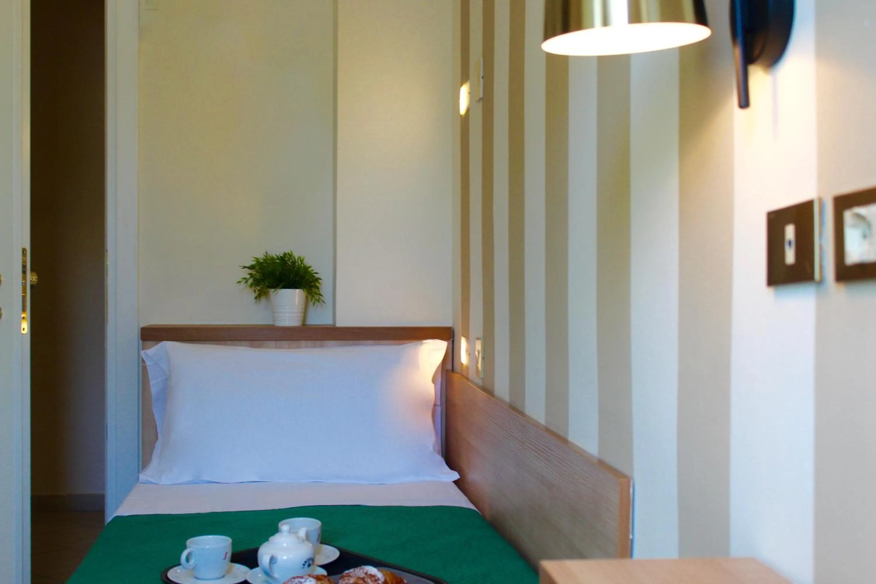 Bedroom in King Hotel