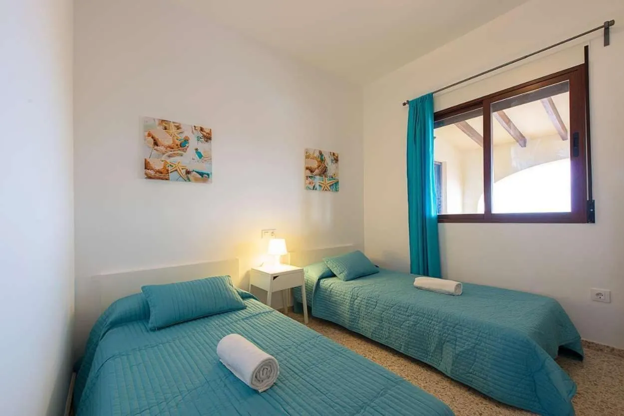 Bed in Villa Ambar - PlusHolidays