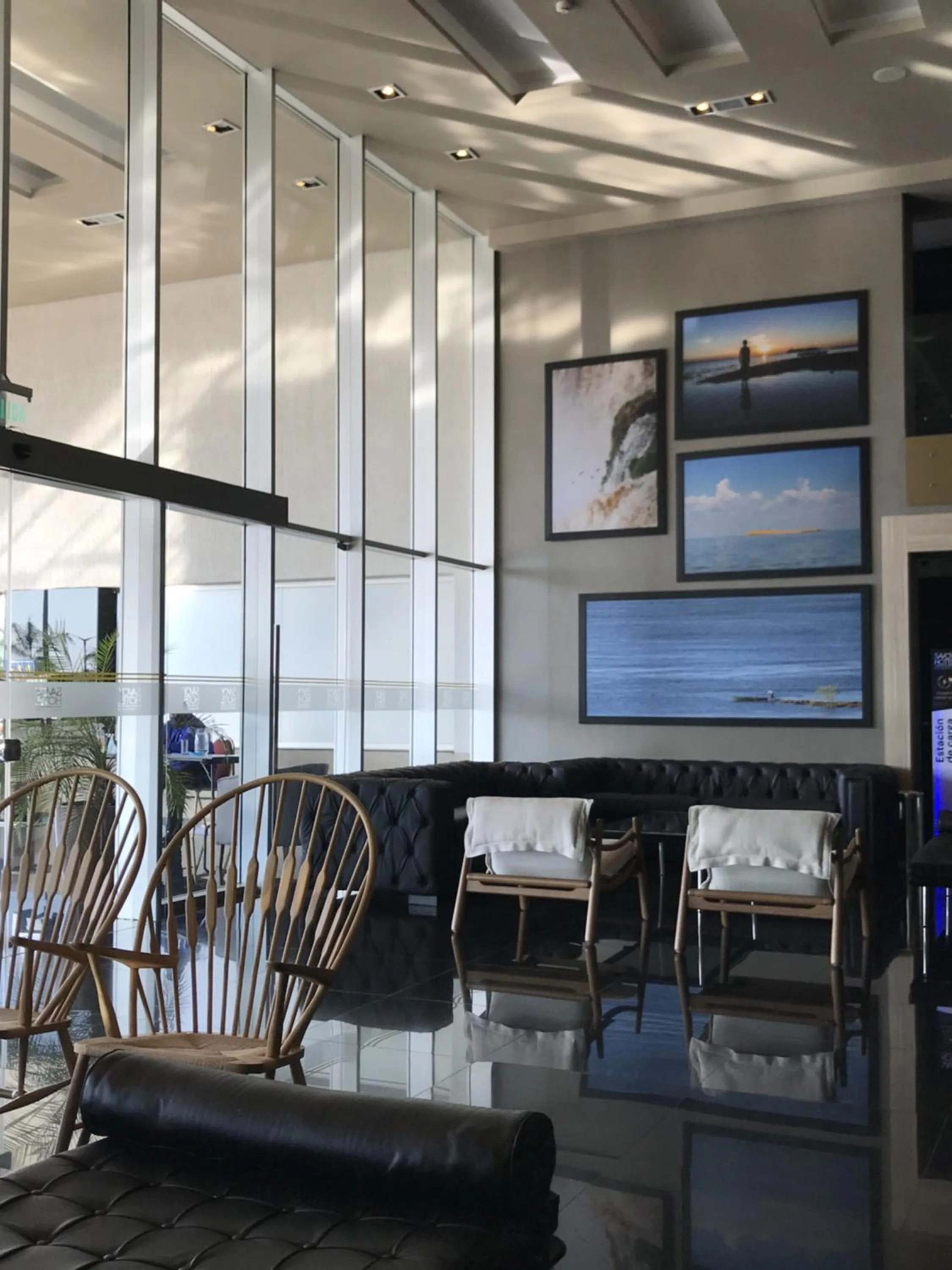 Lobby or reception in Savoy Hotel Encarnación