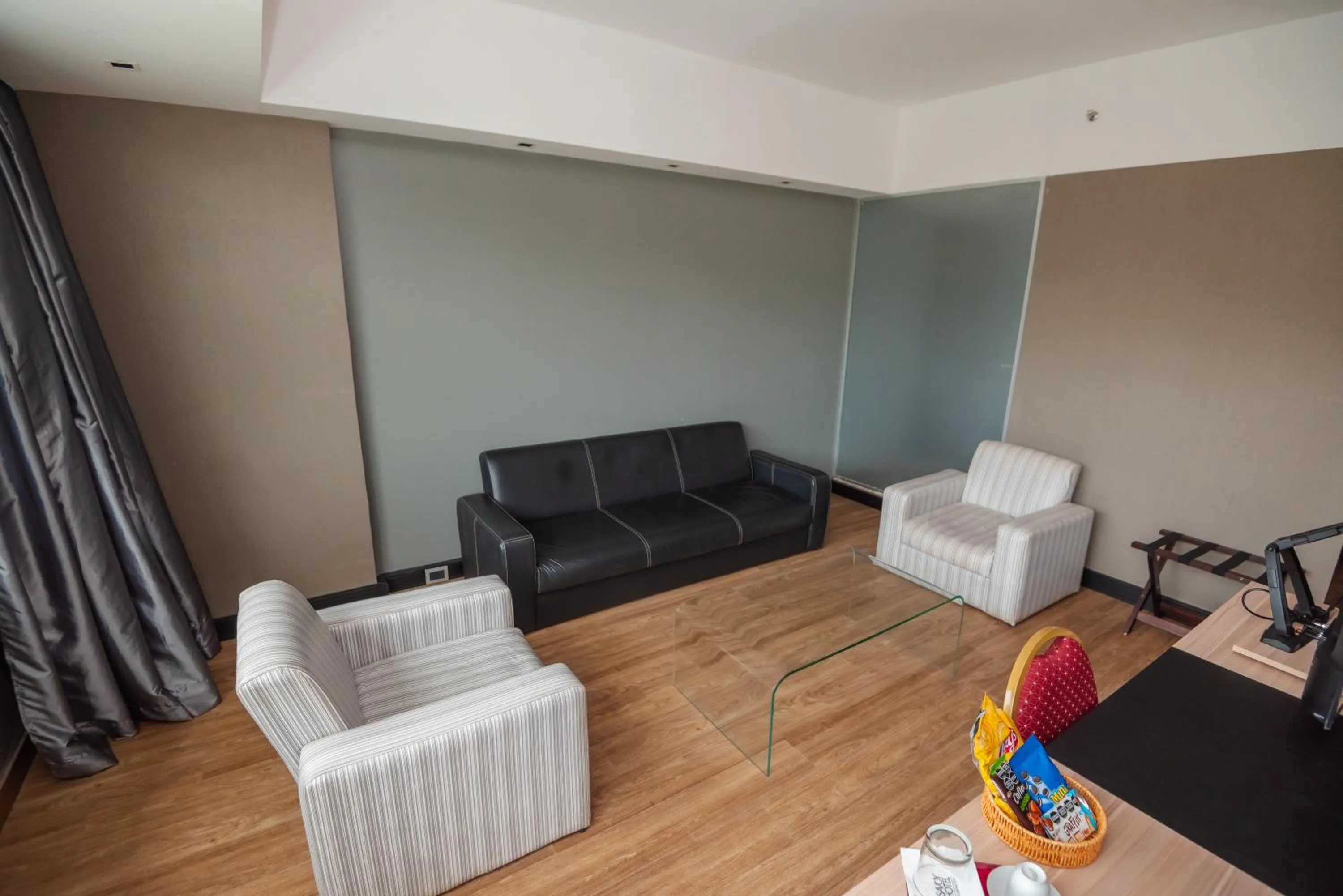 Savoy Hotel Encarnación