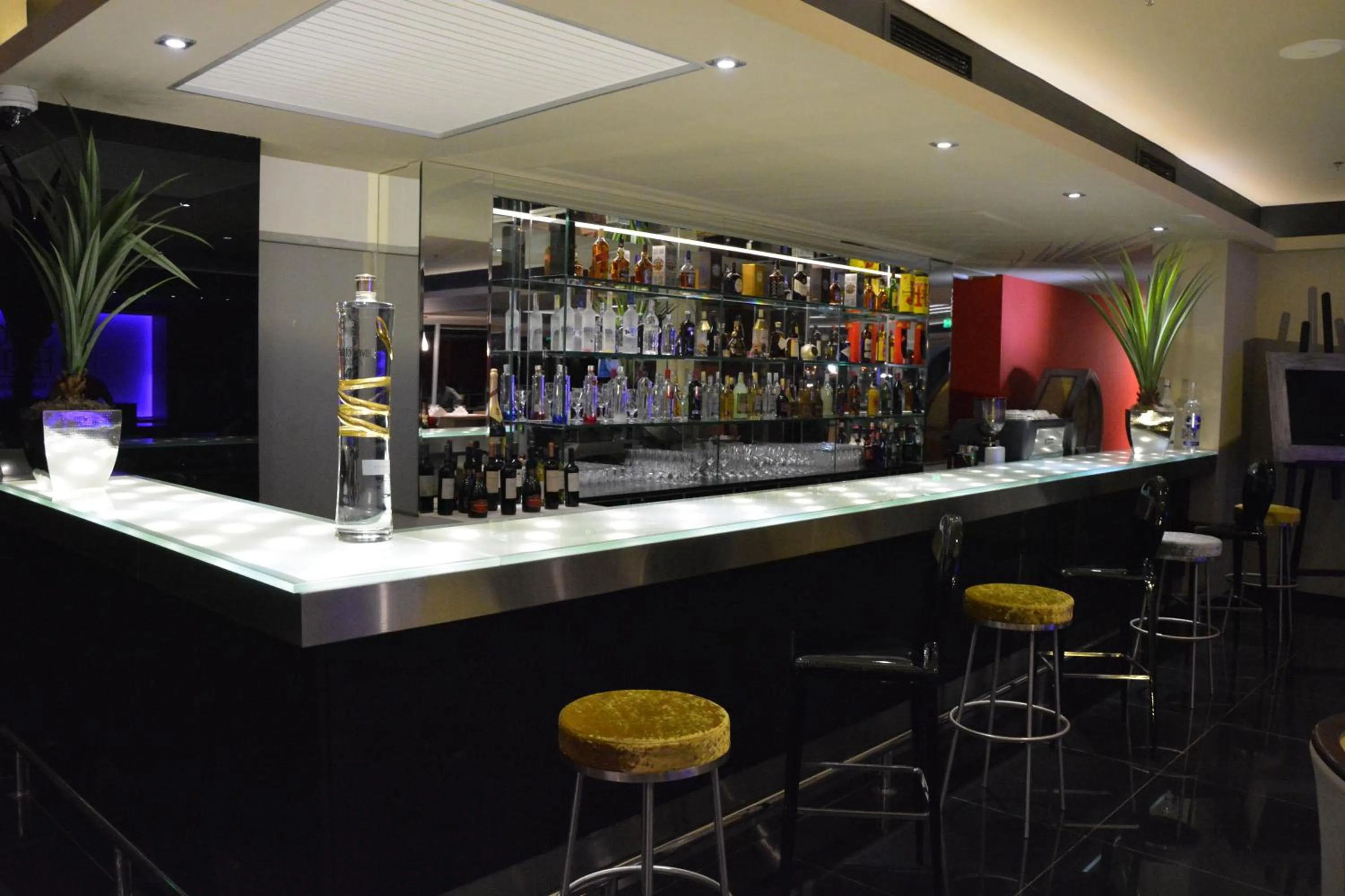 Lounge or bar in Savoy Hotel Encarnación