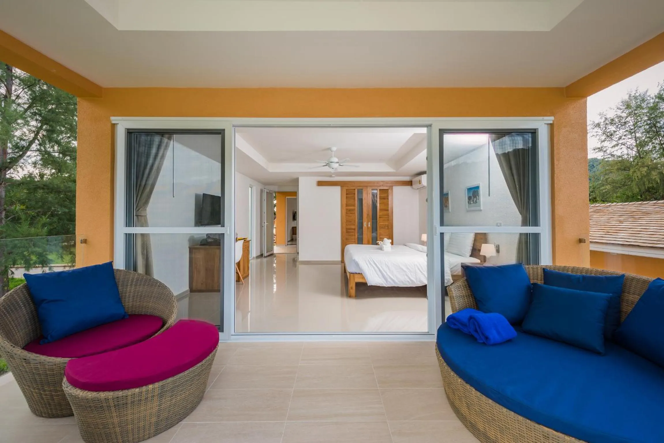 Bathroom, Bed in Sunset Emily Villas & Rooms