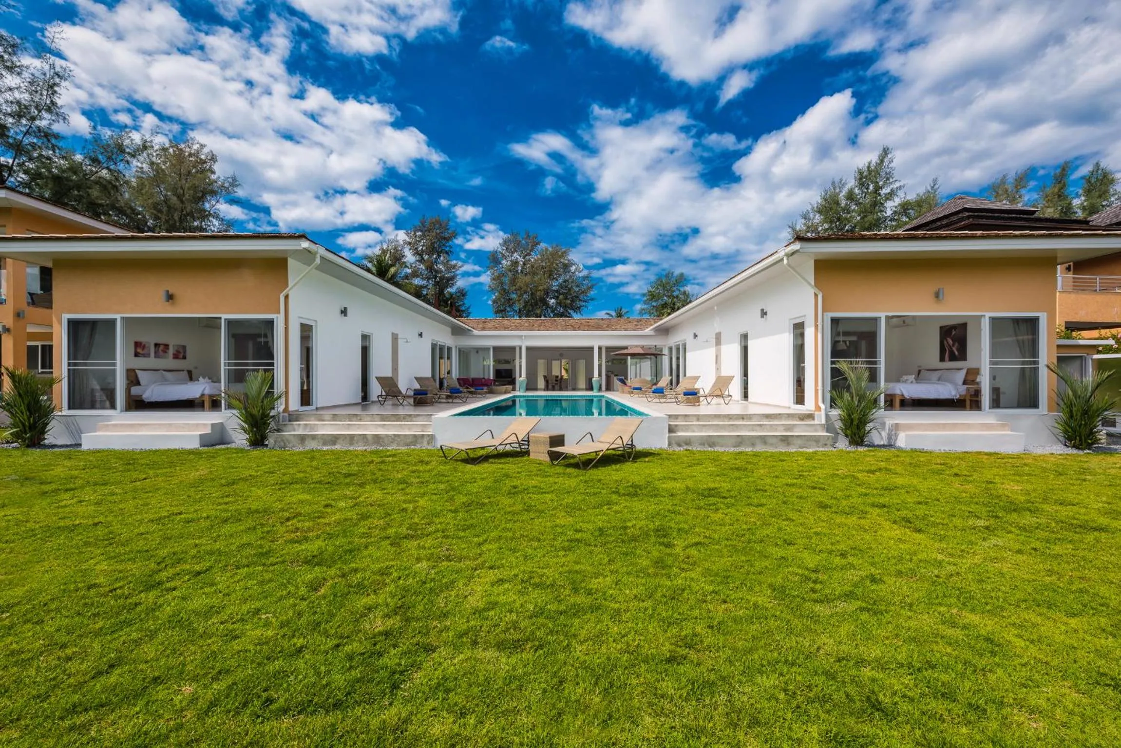 Property building in Sunset Emily Villas & Rooms