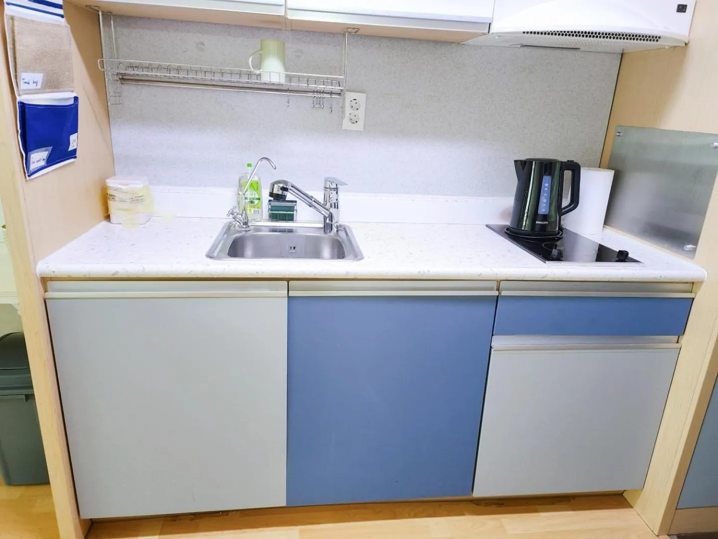Kitchen or kitchenette in Hongdae Cleanhouse