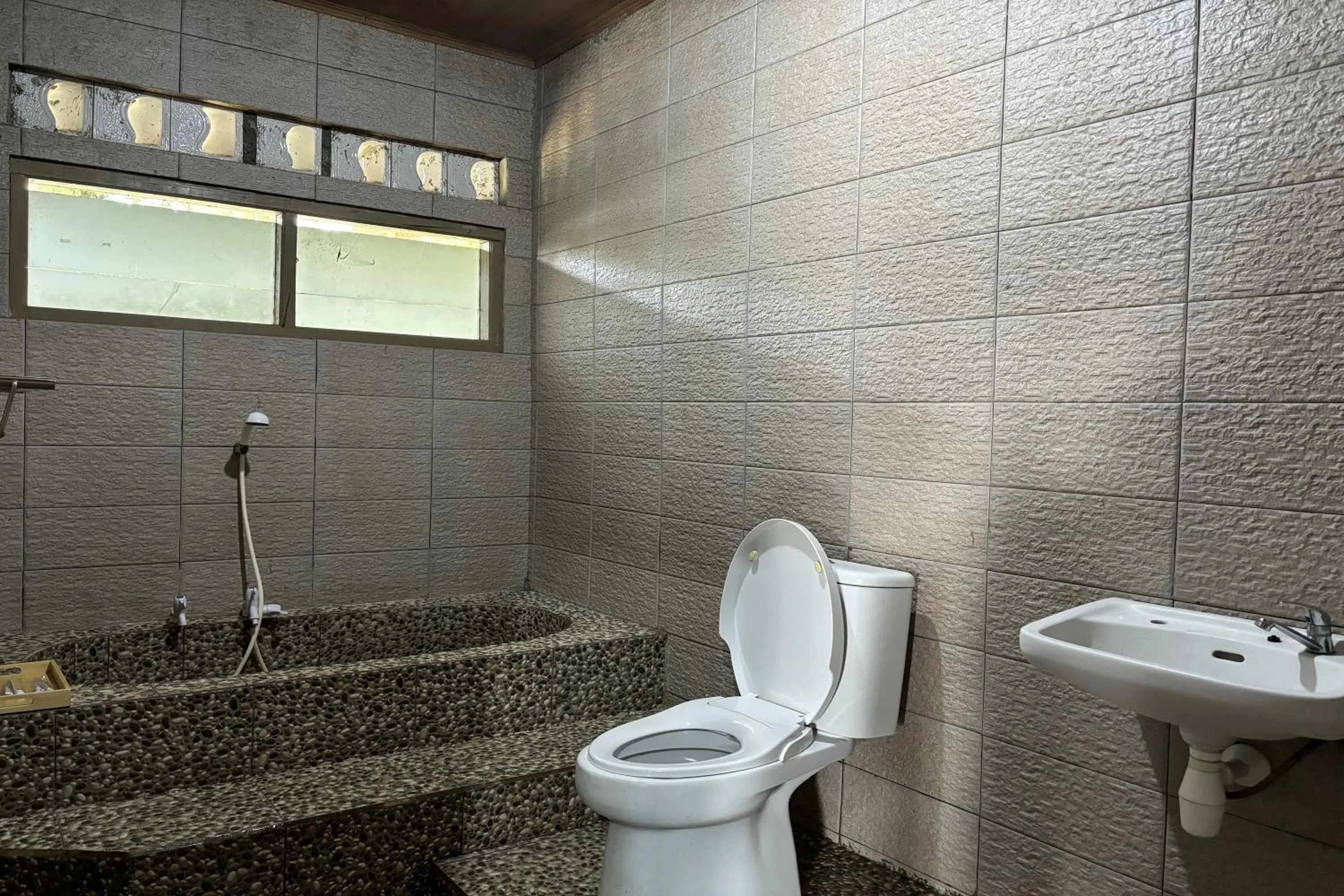 Bathroom in Puncak Darajat Highland