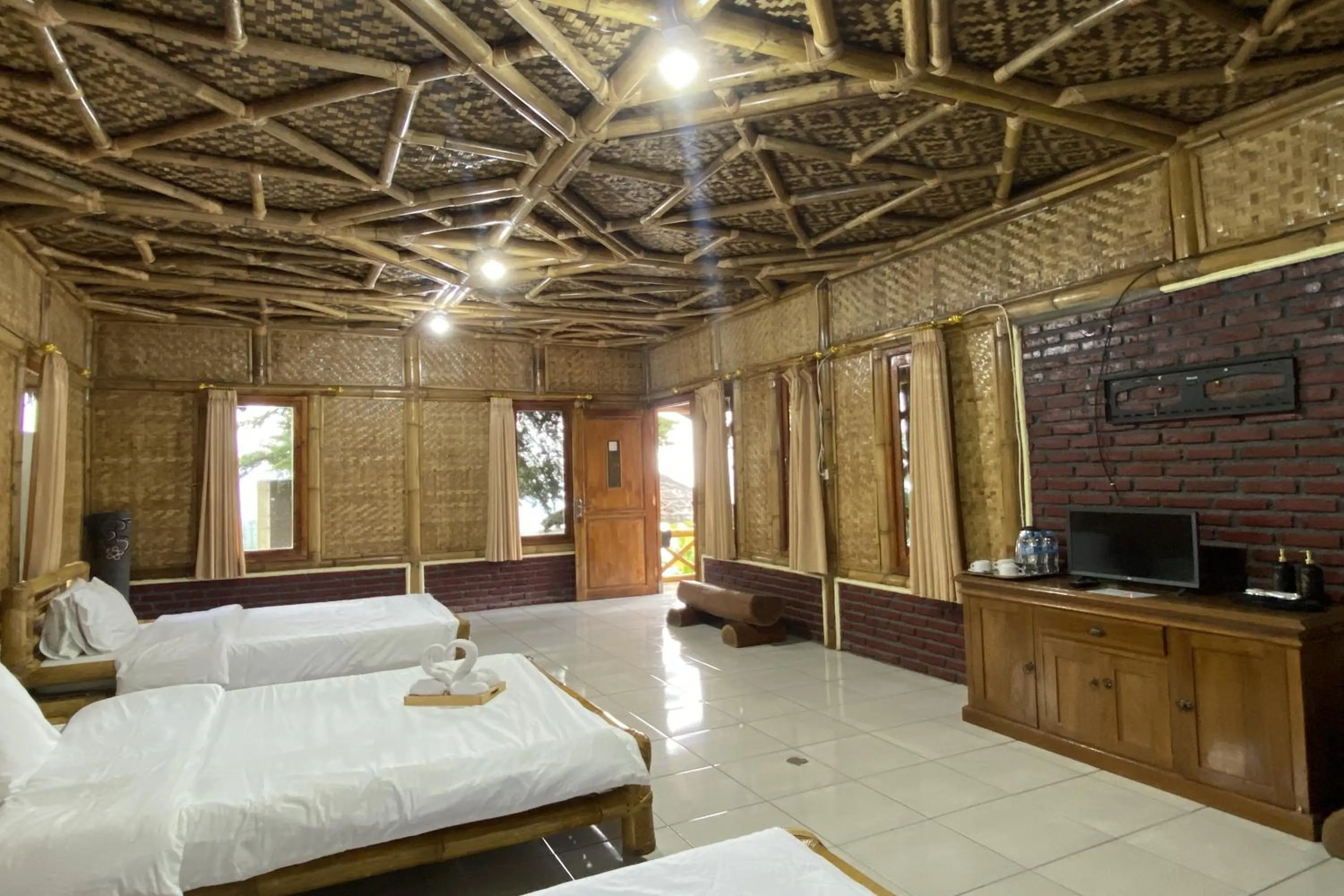 Bed in Puncak Darajat Highland