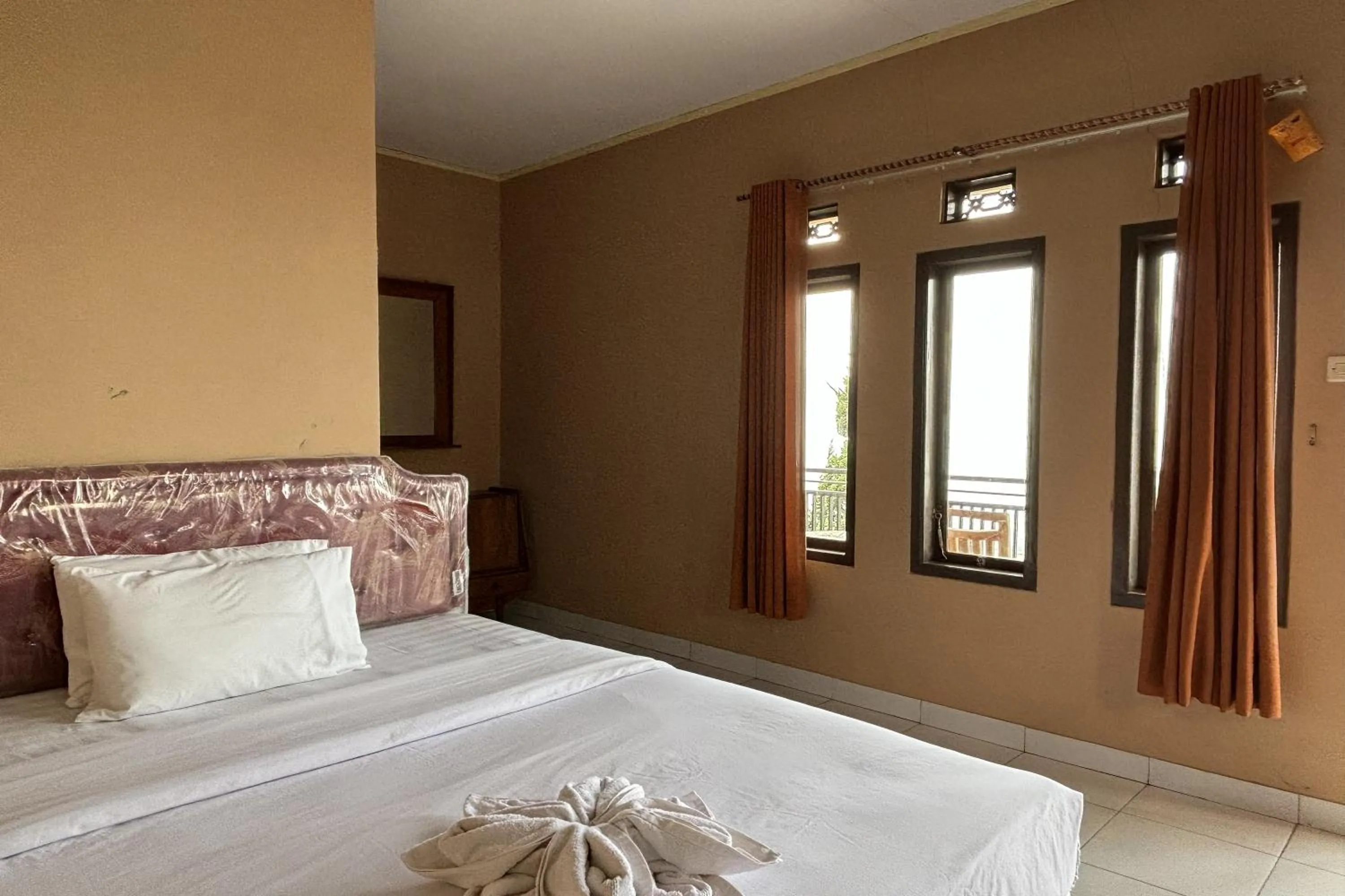 Bed in Puncak Darajat Highland