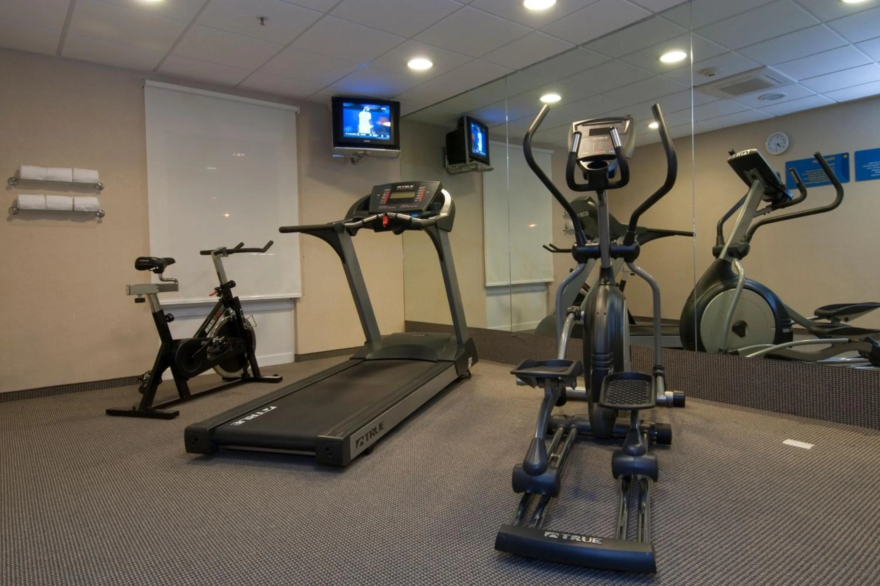 Fitness centre/facilities in City Express by Marriott Apizaco