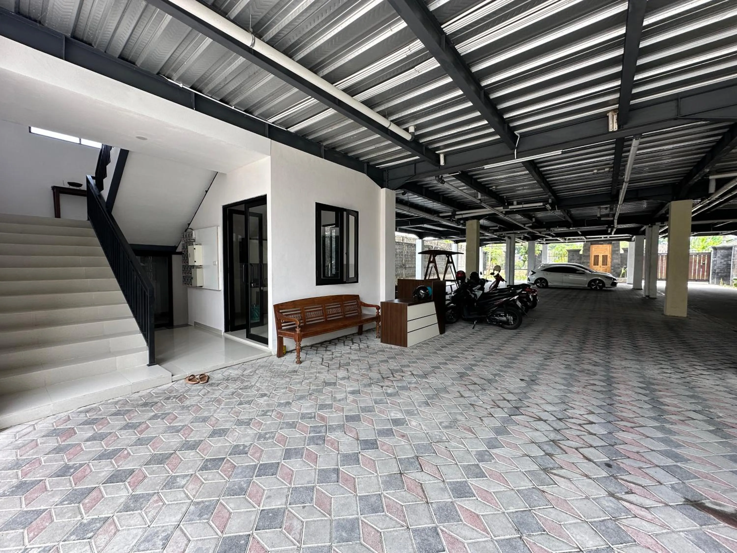 Communal kitchen in Mangkoe Ndoro Kostel