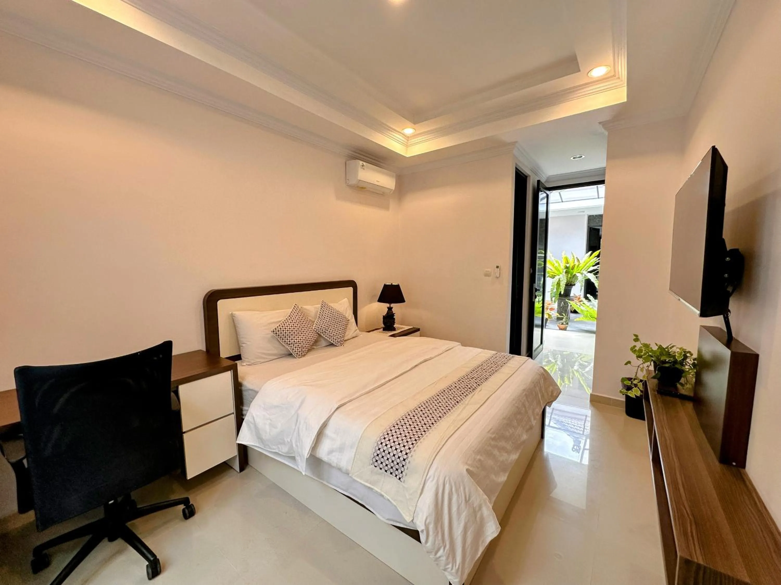 Bed in Mangkoe Ndoro Kostel