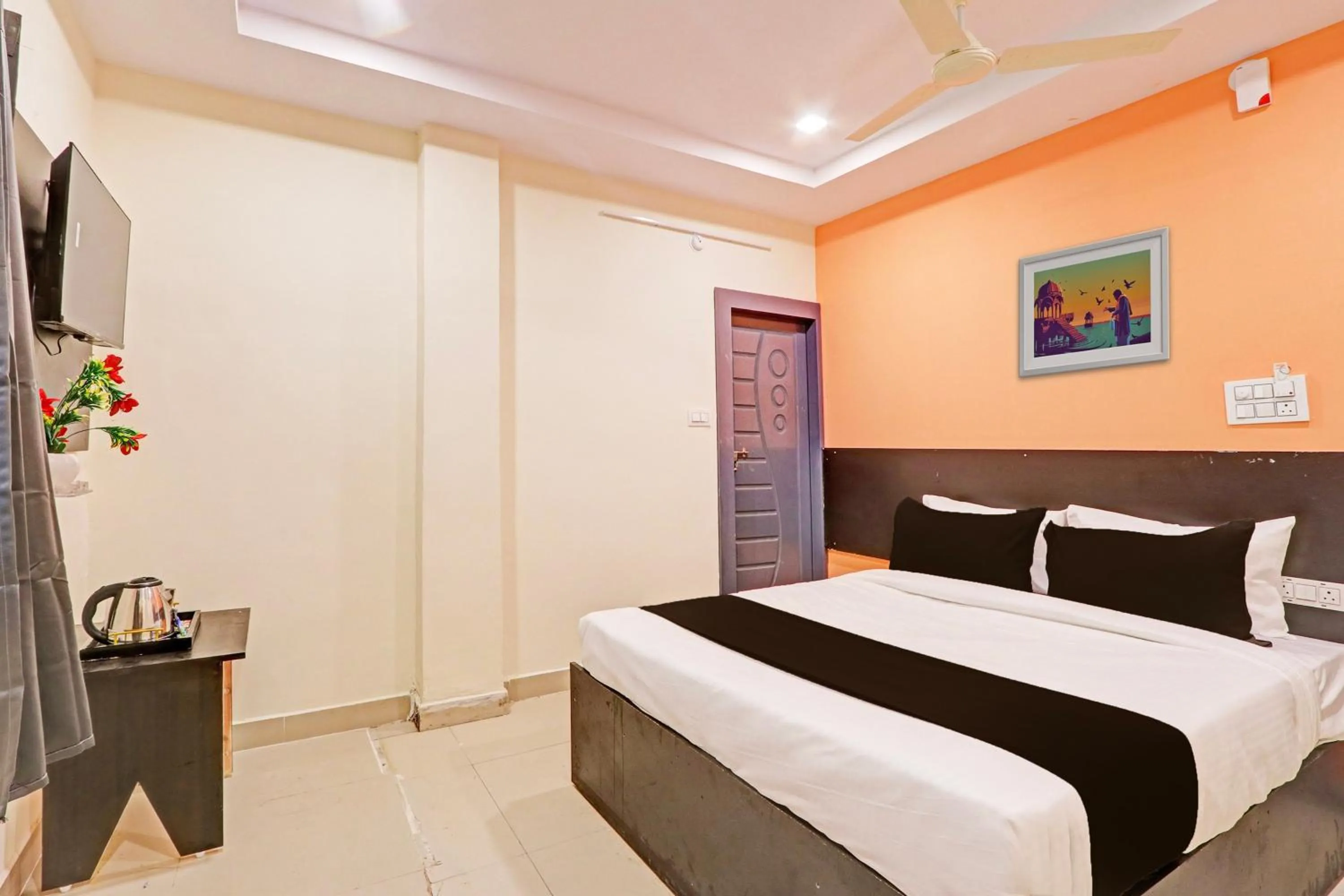 Bedroom, Bed in Super Hotel O M&N Grand