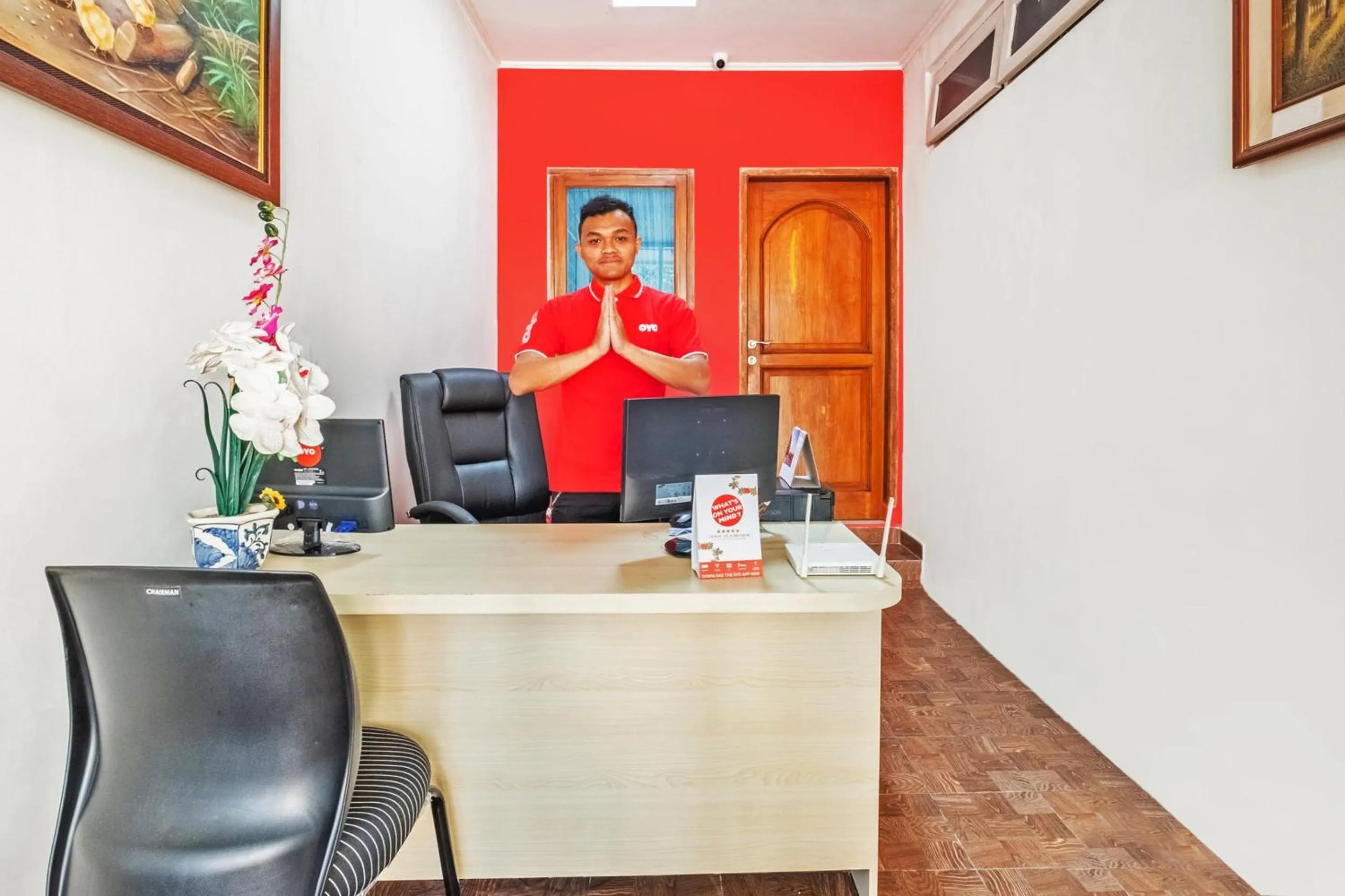 Lobby or reception in Hotel O Sudirman Guesthouse Syariah