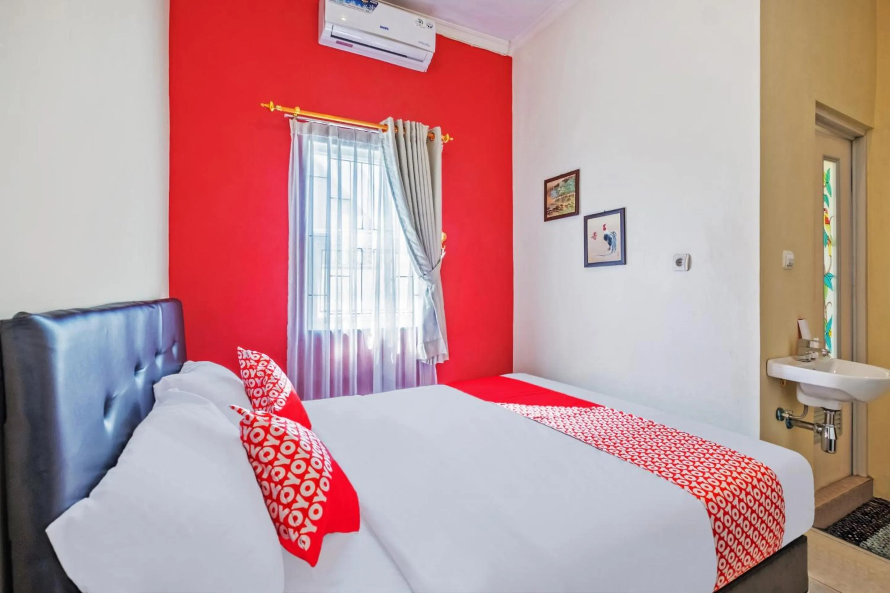 Bedroom in Hotel O Sudirman Guesthouse Syariah