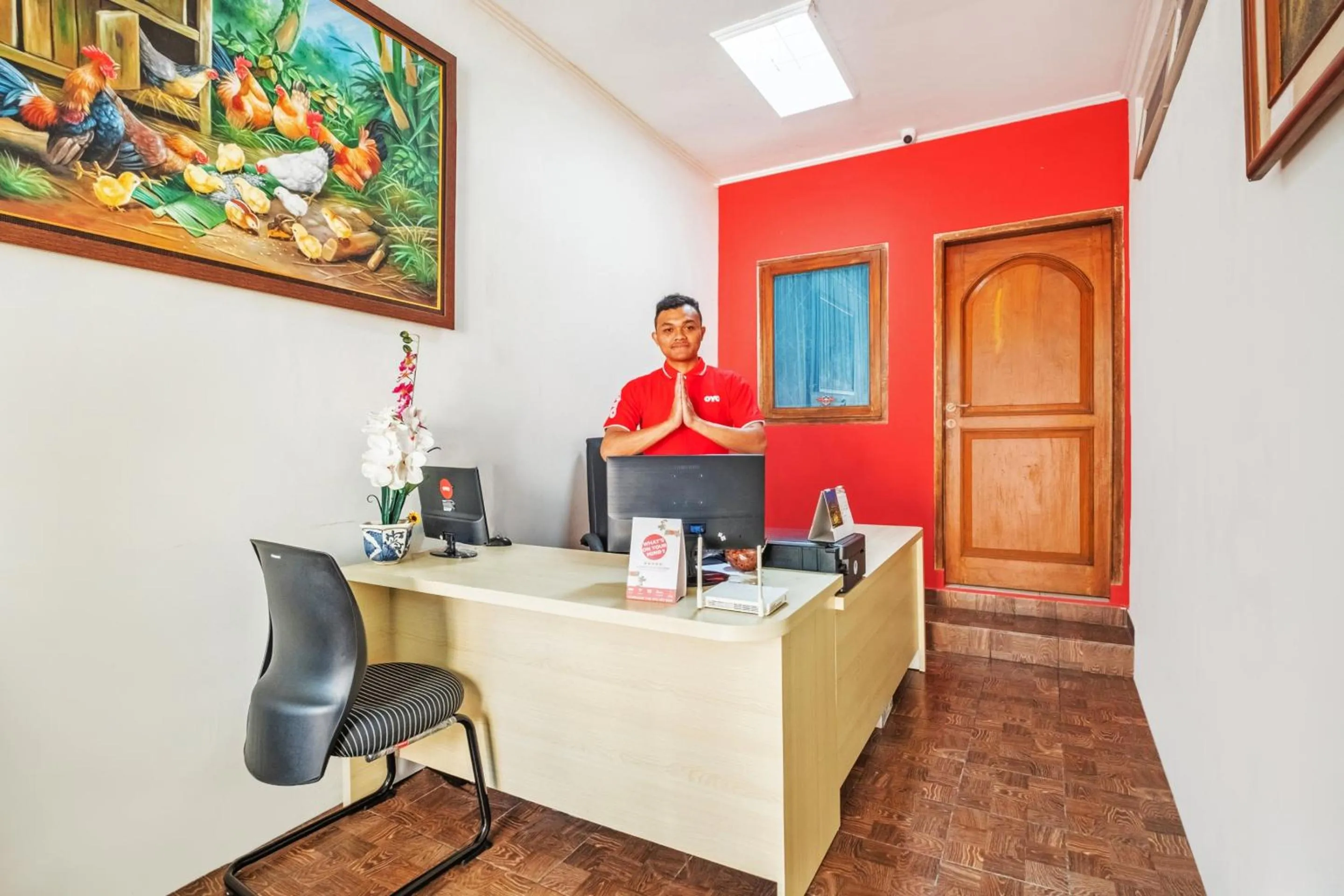 Lobby or reception in Hotel O Sudirman Guesthouse Syariah