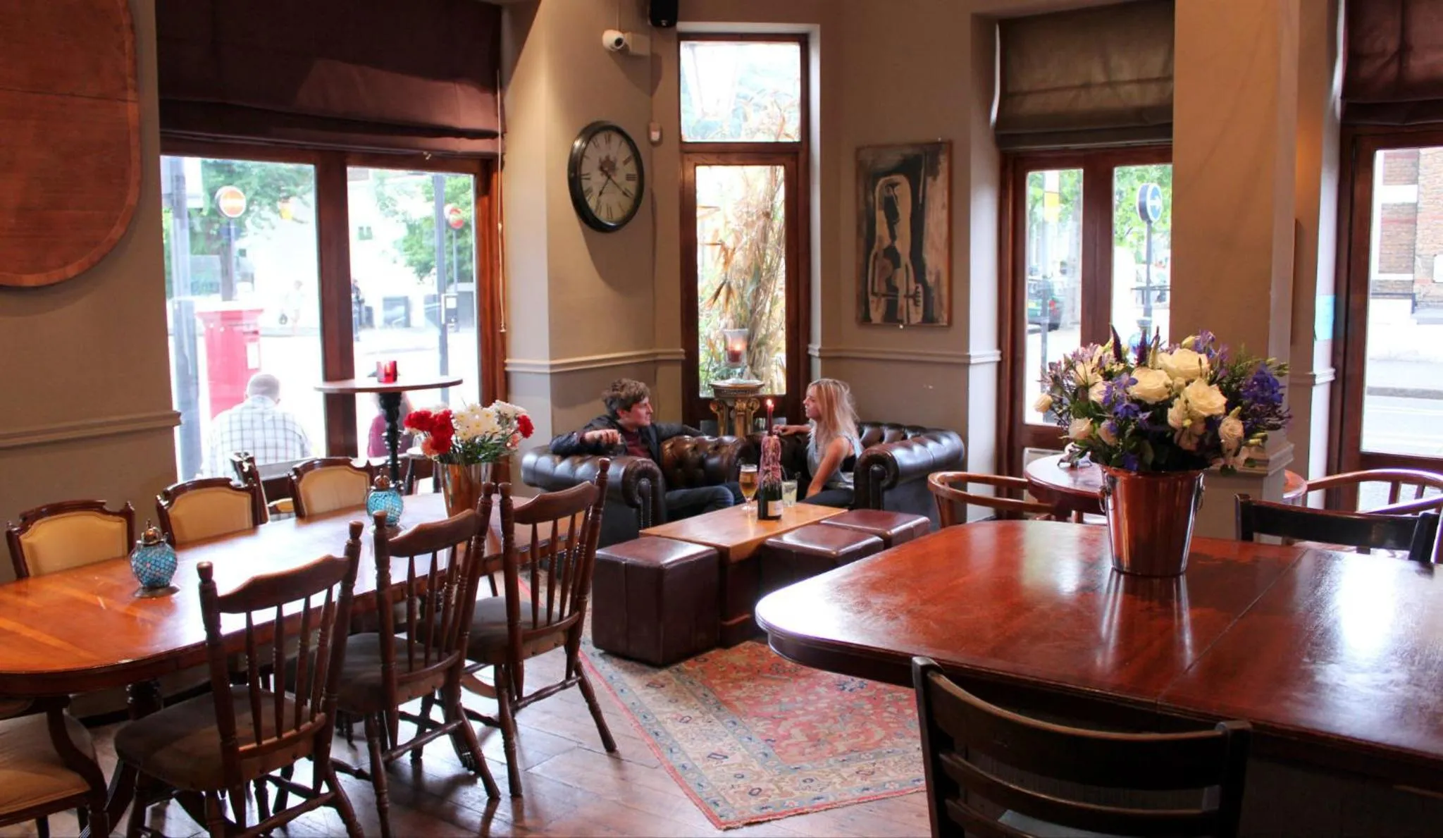 Property building in The Crown and Sceptre