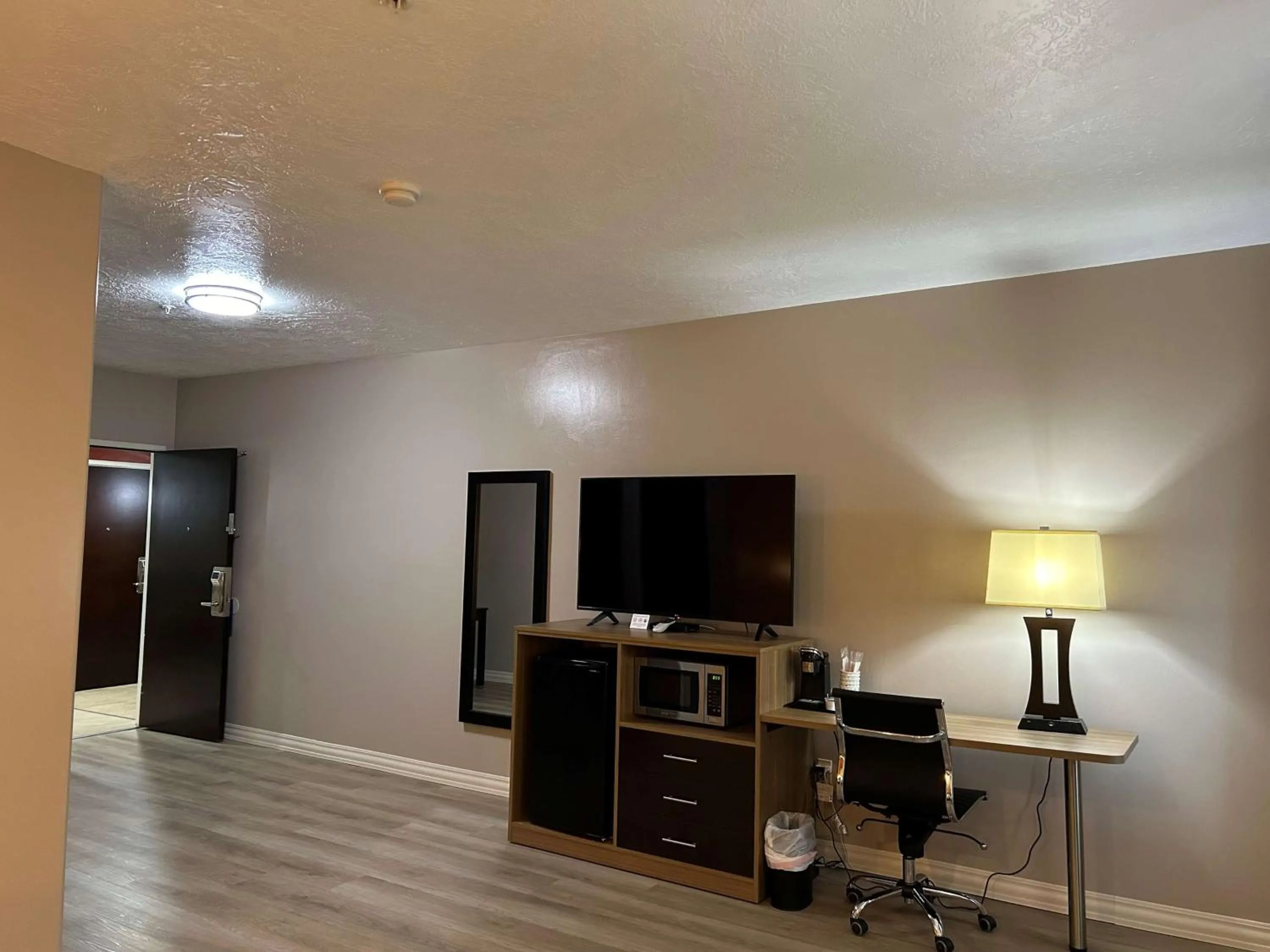 Bedroom in Best Western Plus Zion West