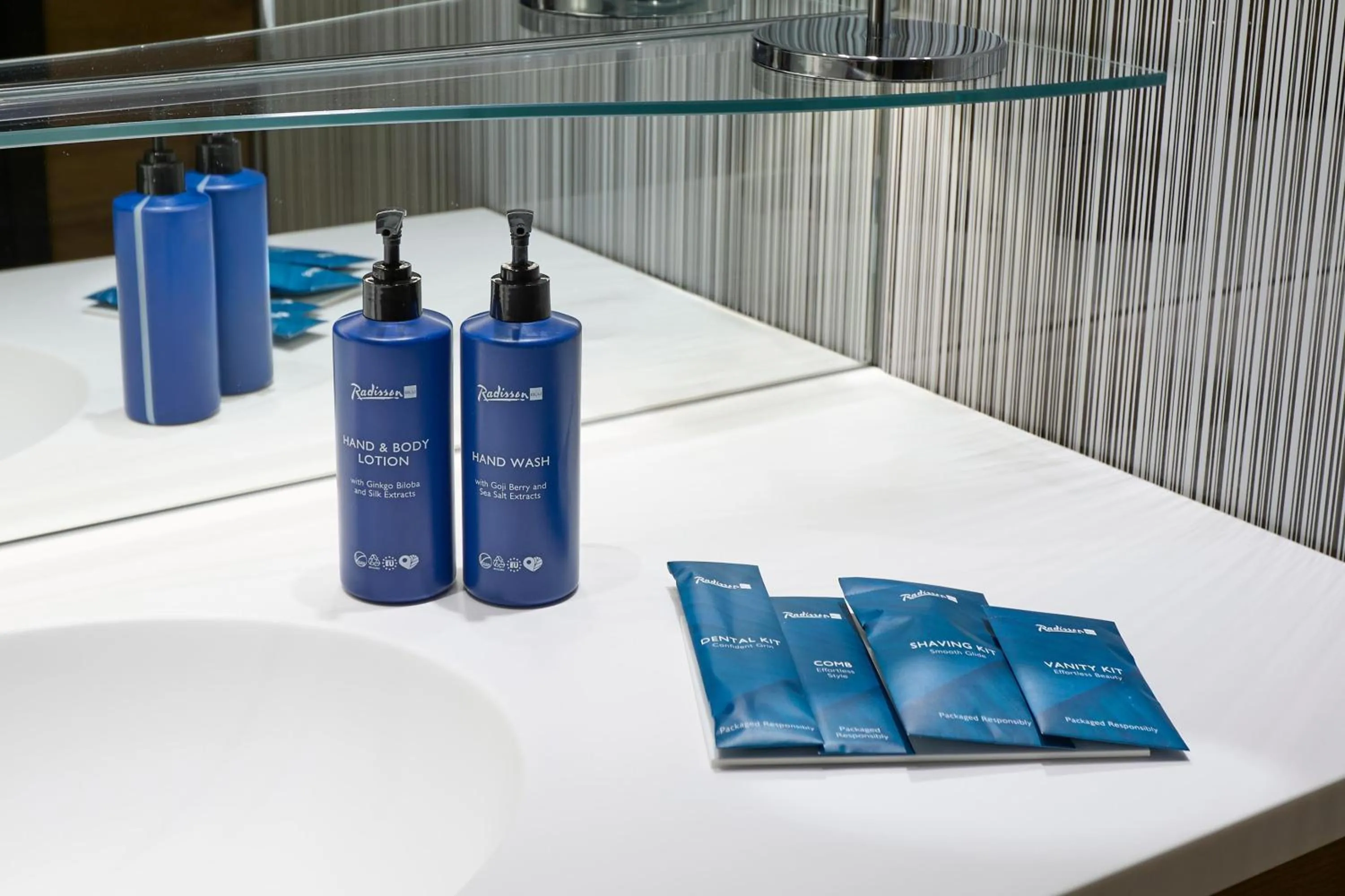 Bathroom in Radisson Blu Hotel, Bergamo ChorusLife