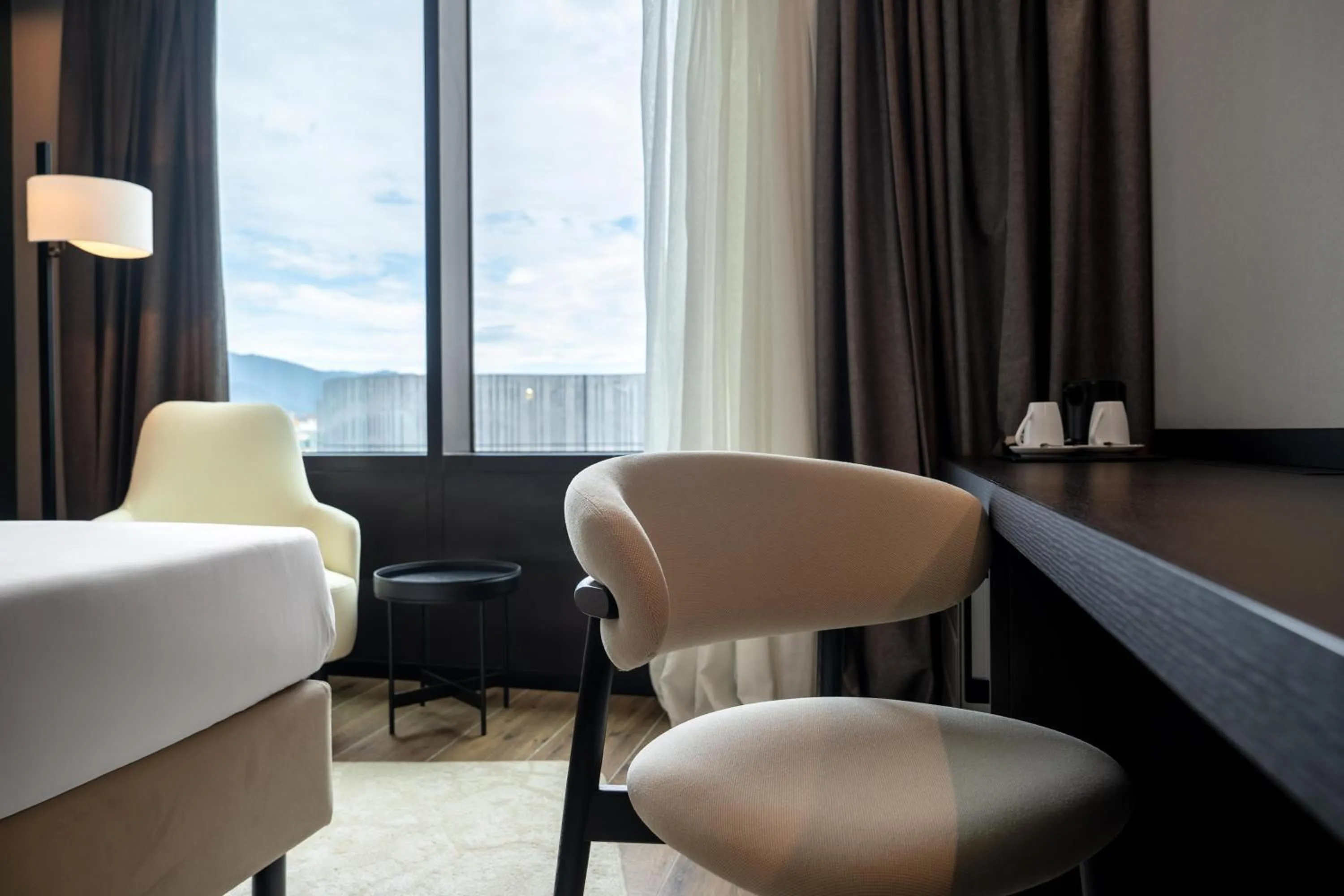 Bedroom, Bed in Radisson Blu Hotel, Bergamo ChorusLife