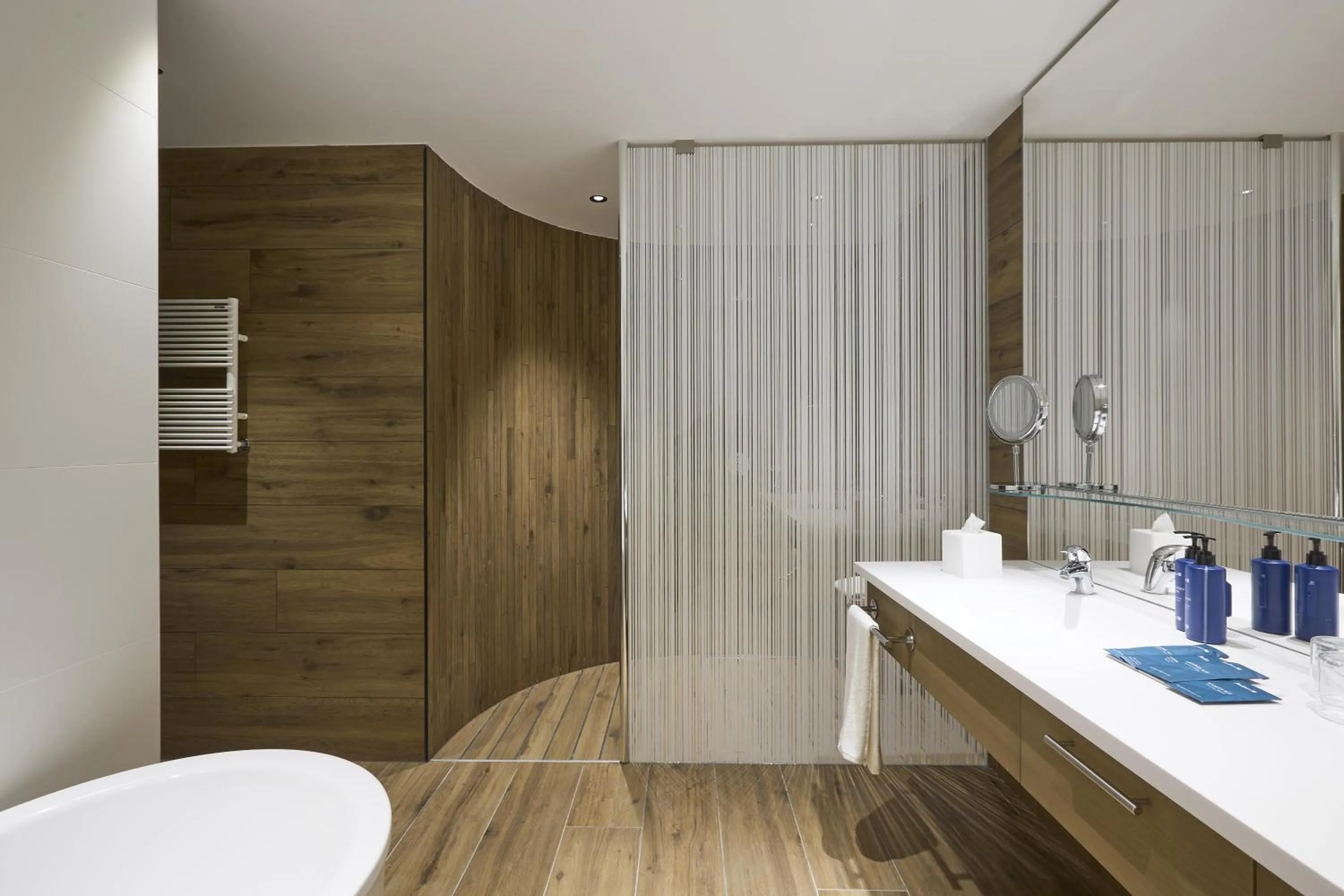 Bathroom in Radisson Blu Hotel, Bergamo ChorusLife