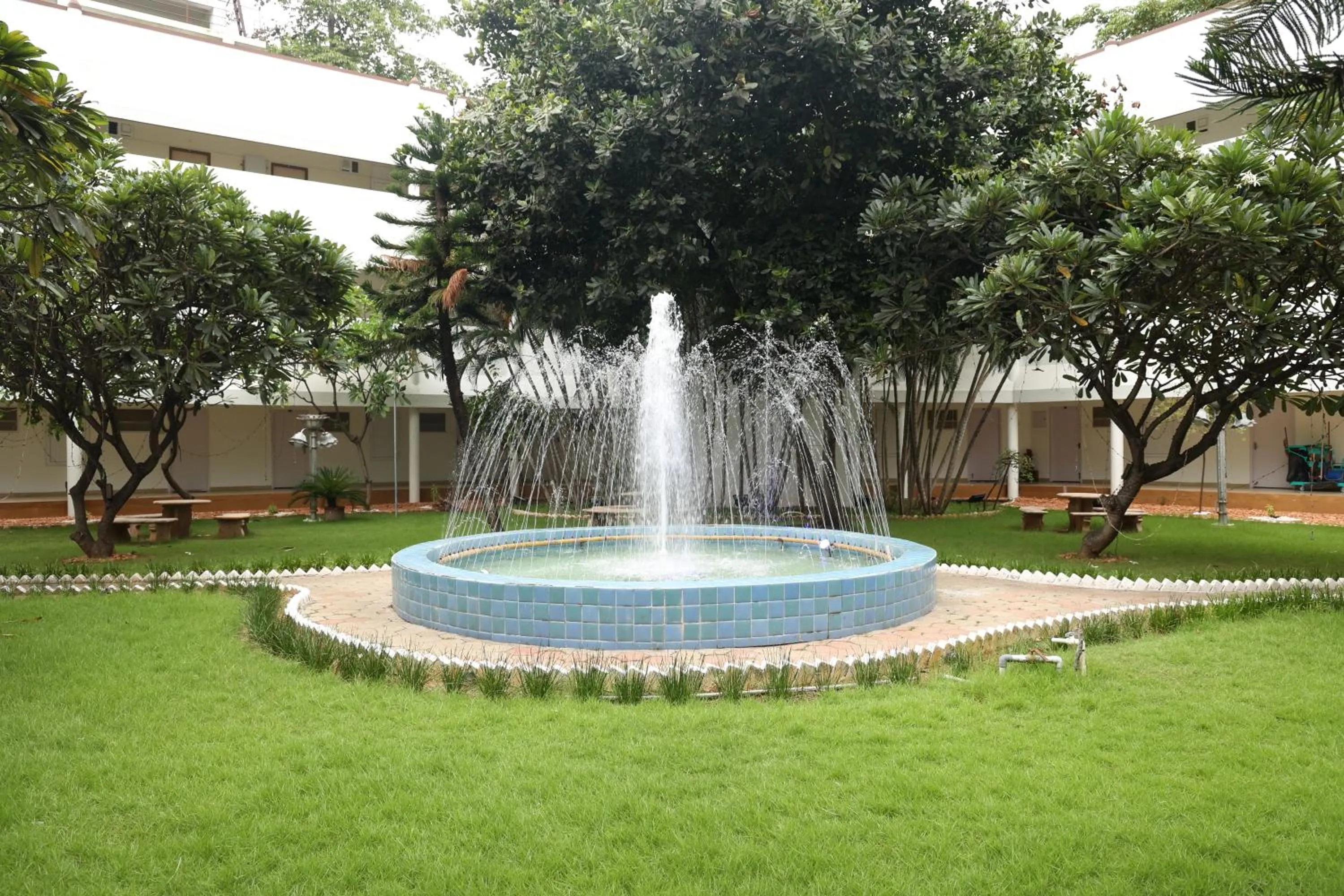 Garden view in Sri Kamalanivas