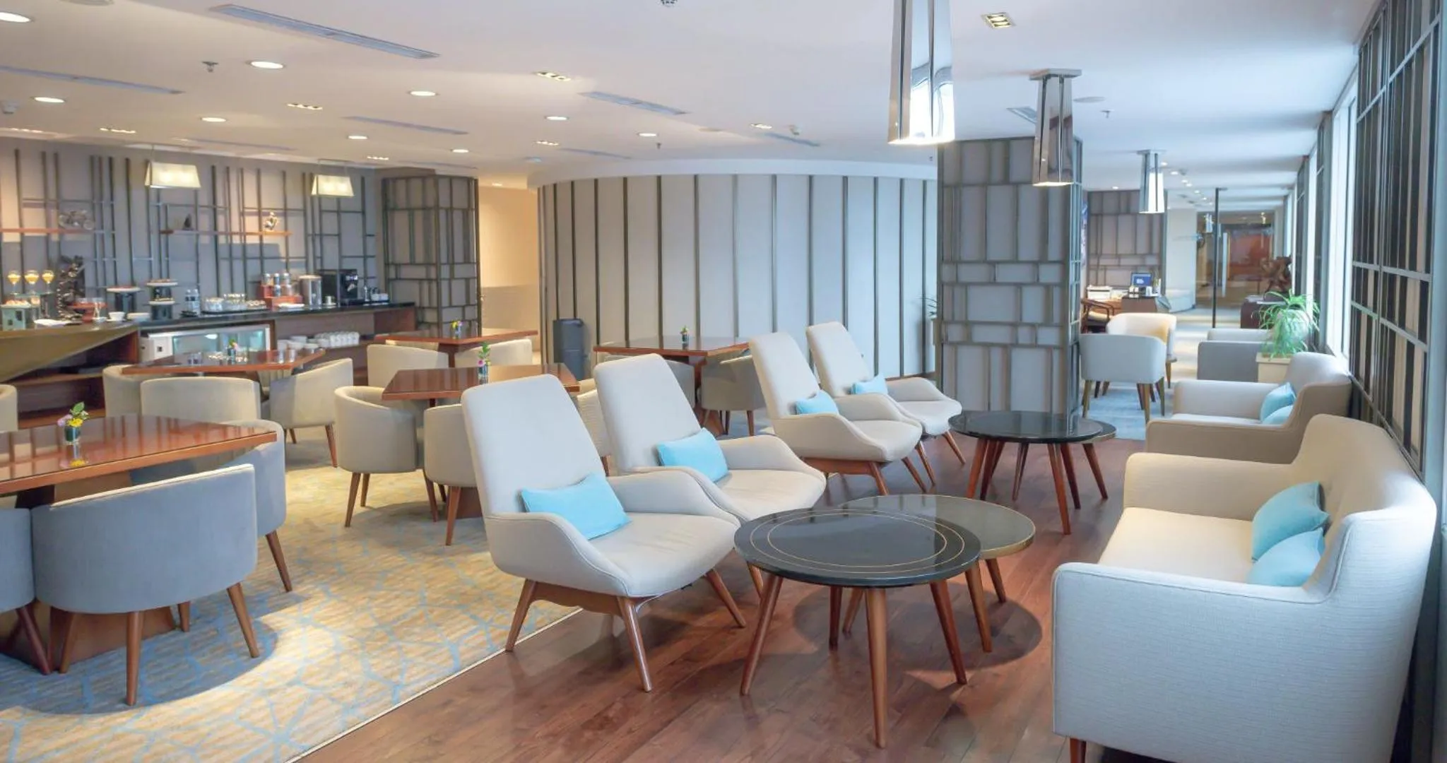 Area and facilities in Gumaya Tower Hotel