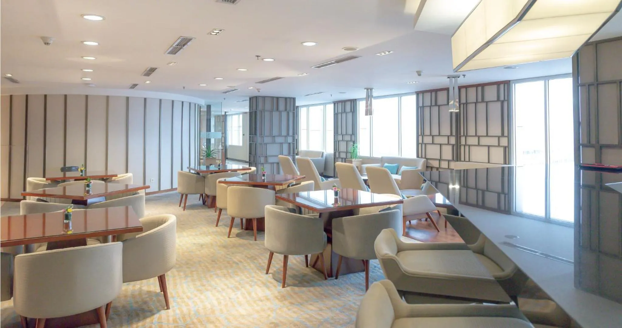 Area and facilities in Gumaya Tower Hotel