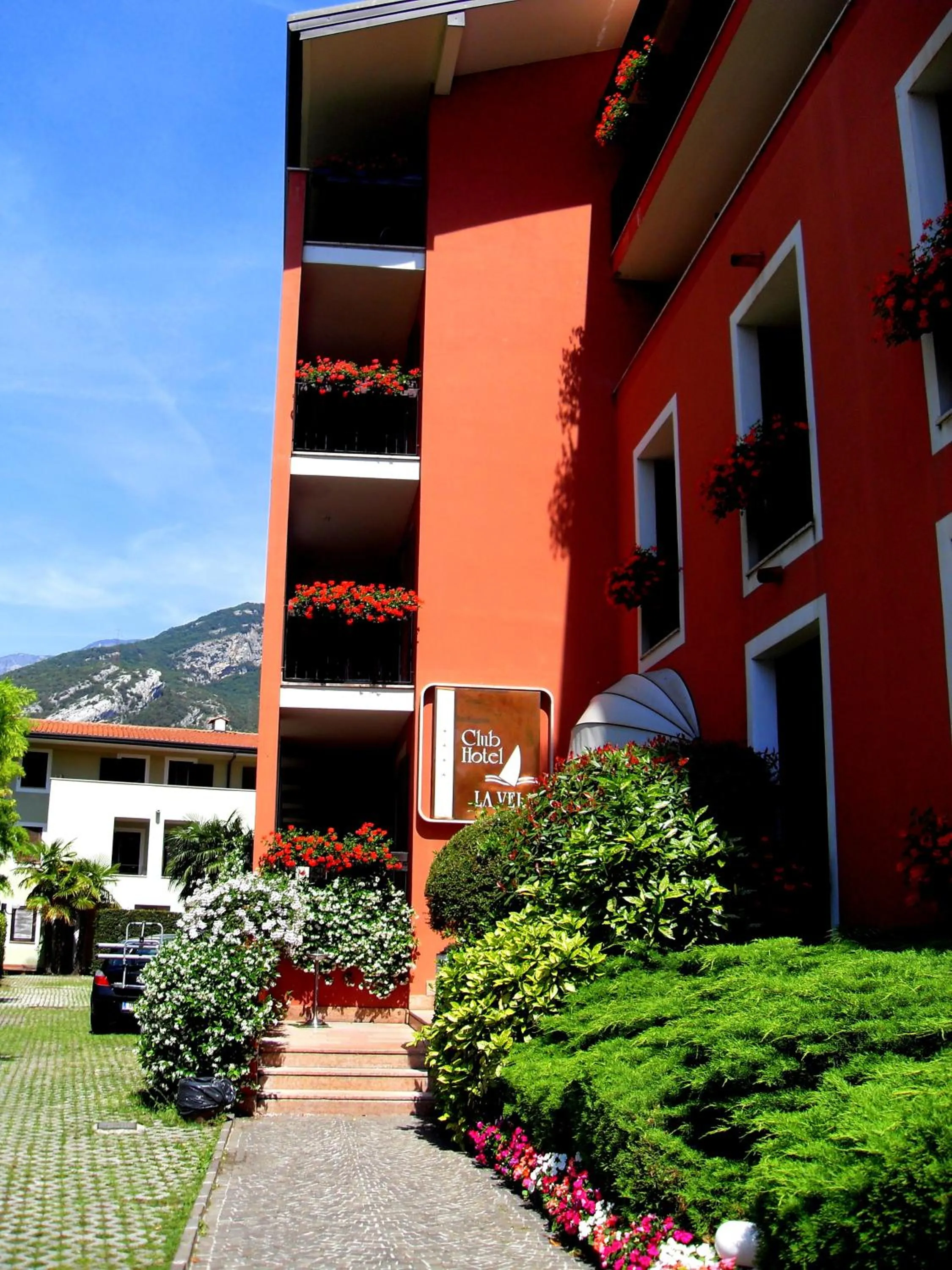Facade/entrance in Club Hotel e Residence La Vela