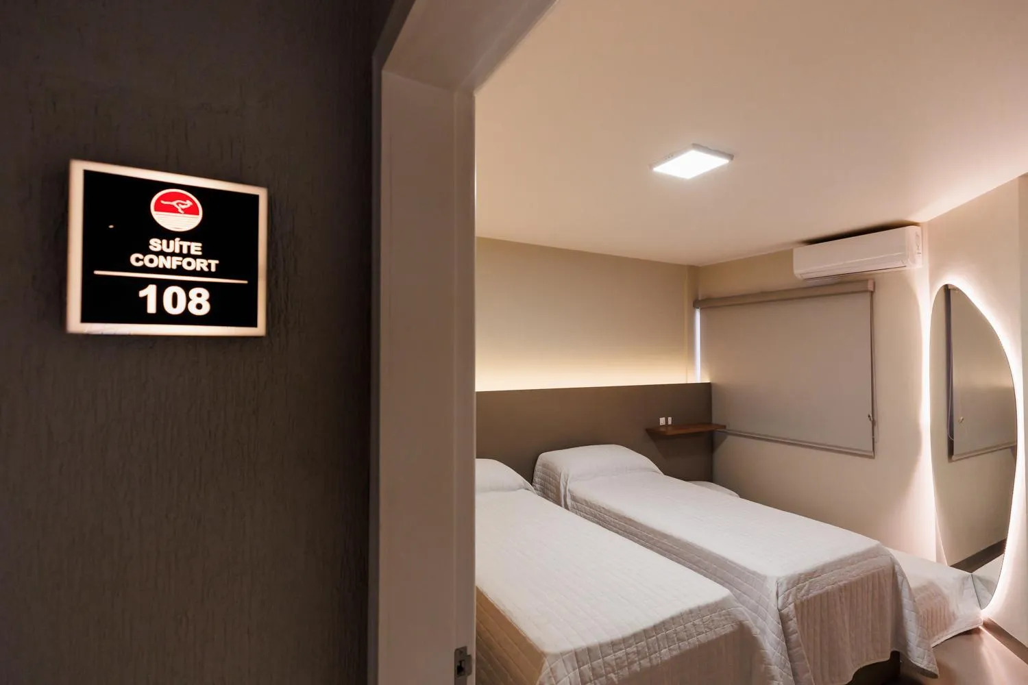 Bedroom, Bed in Tonello Business Hotel