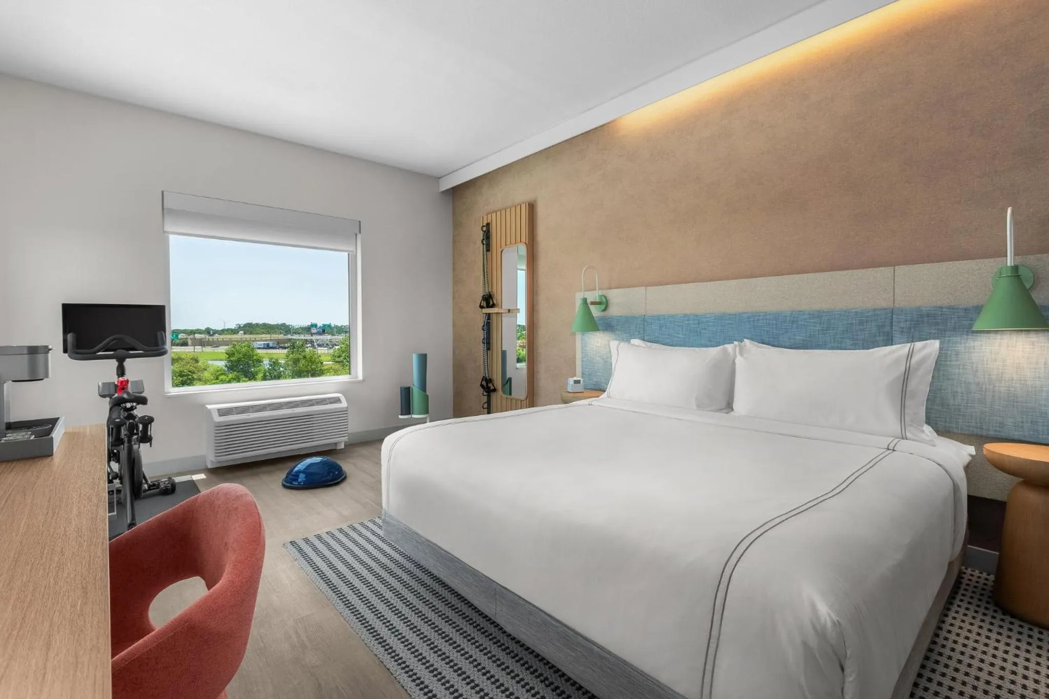 Photo of the whole room, Bed in EVEN Hotel Orlando International Airport by IHG