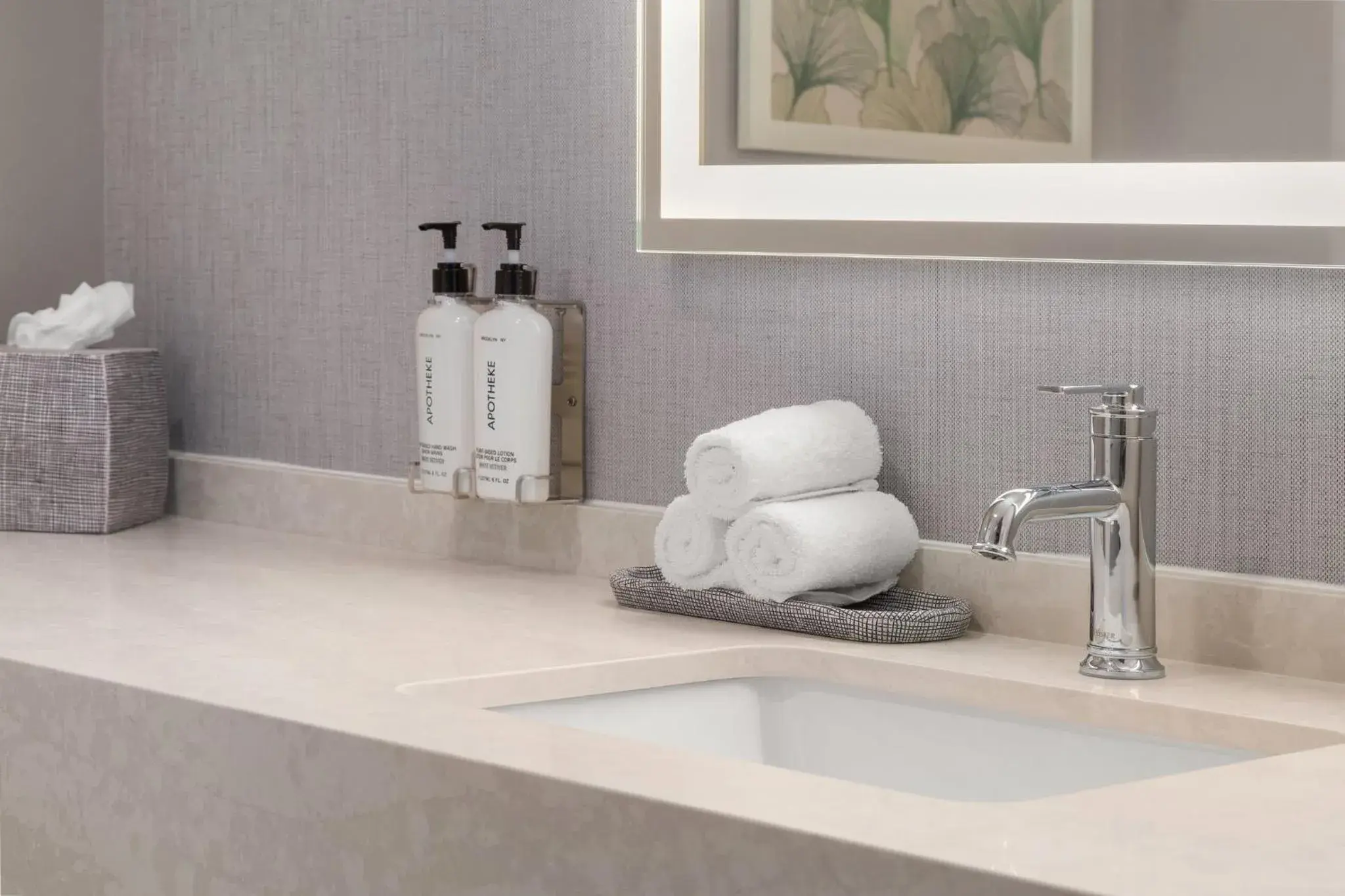 Premium Queen Room with Two Queen Beds and Shower - Communications Accessible in EVEN Hotel Orlando International Airport by IHG Premium Queen Room with Two Queen Beds and Shower - Communications Accessible in EVEN Hotel Orlando International Airport by IHG