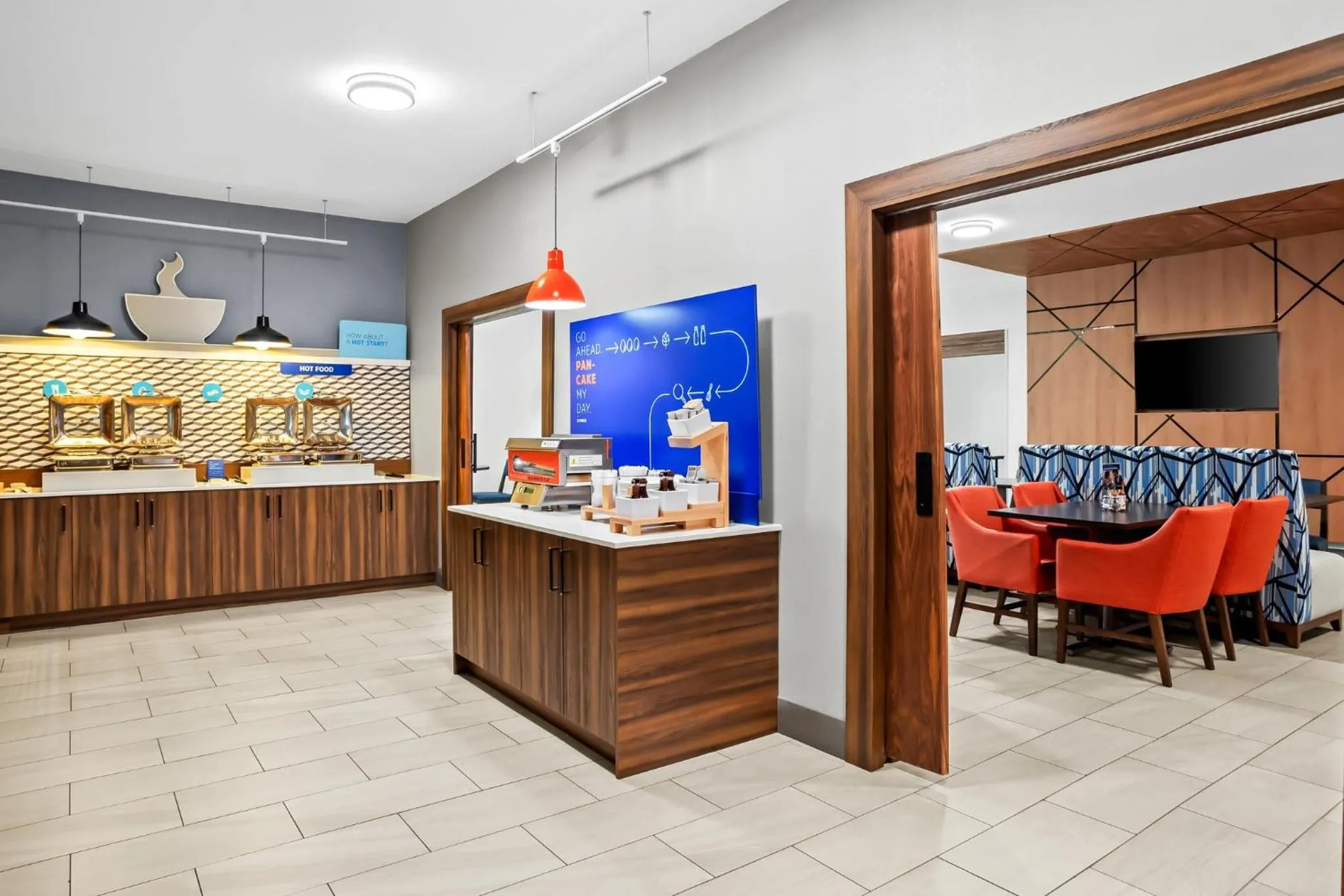 Breakfast in Holiday Inn Express & Suites Tumwater - Olympia by IHG
