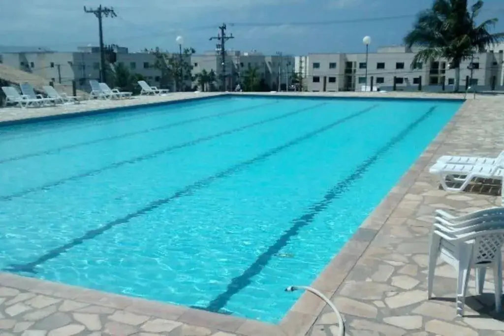 Lindo apartamento em condomínio com clube Lindo apartamento em condomínio com clube