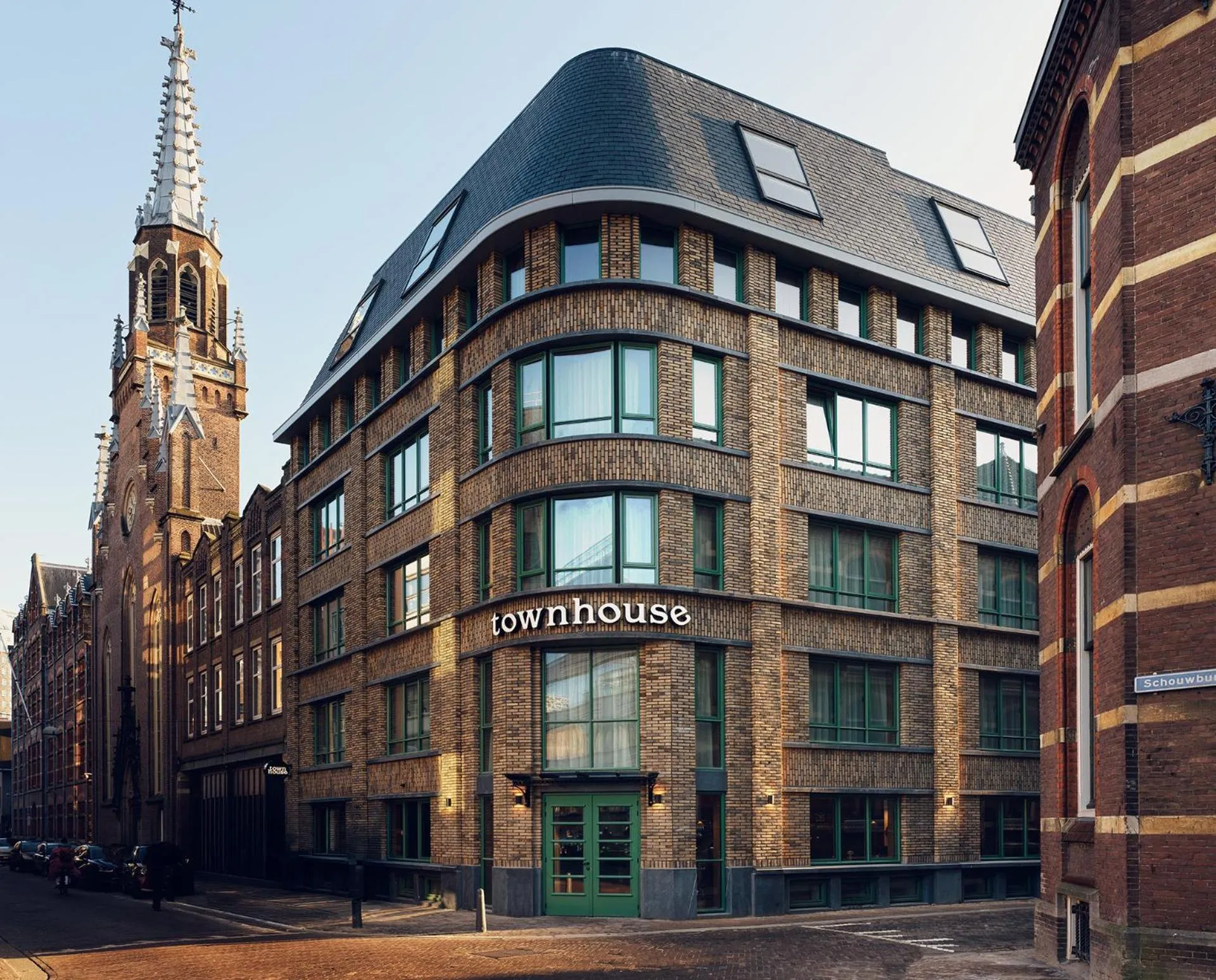 Property building in Townhouse Den Haag