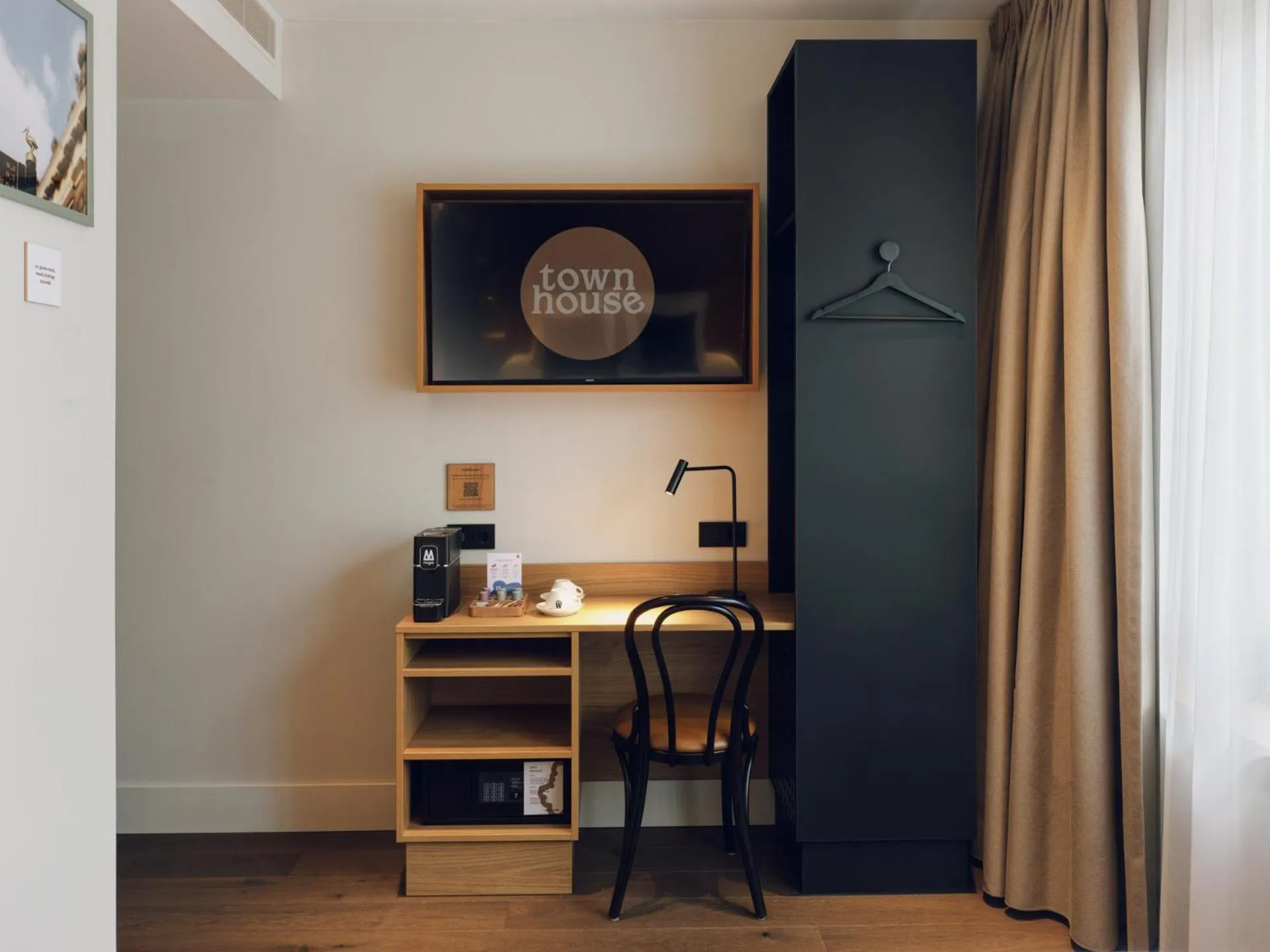 TV and multimedia in Townhouse Den Haag