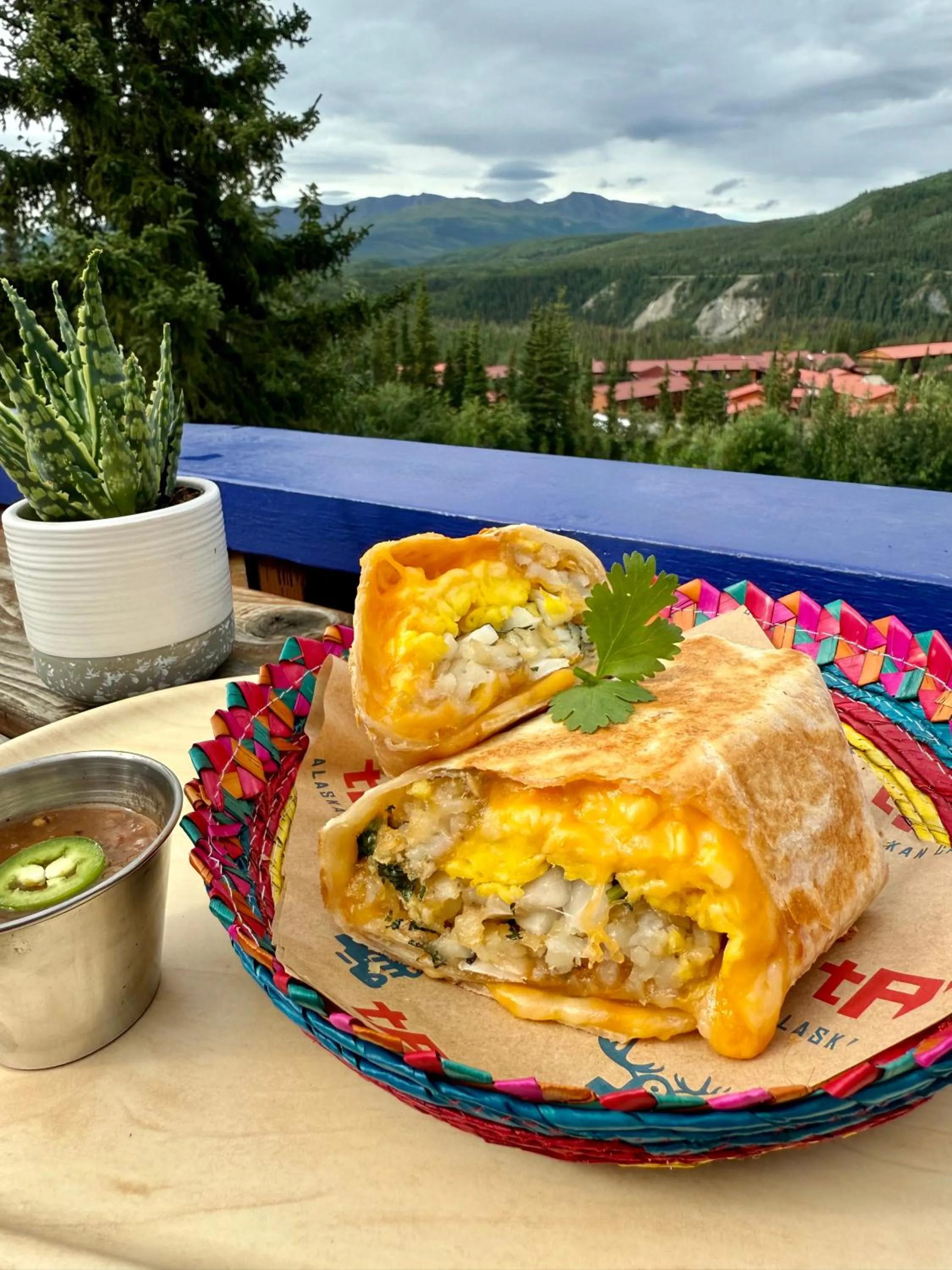 Breakfast in Denali Crow's Nest Cabins