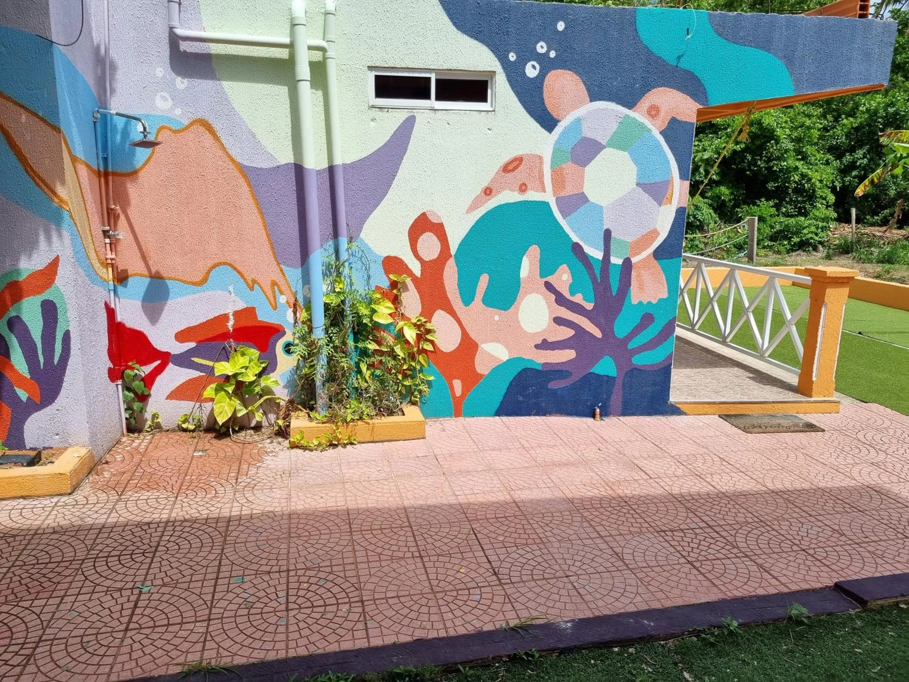 Property building in Shell Sea B & B