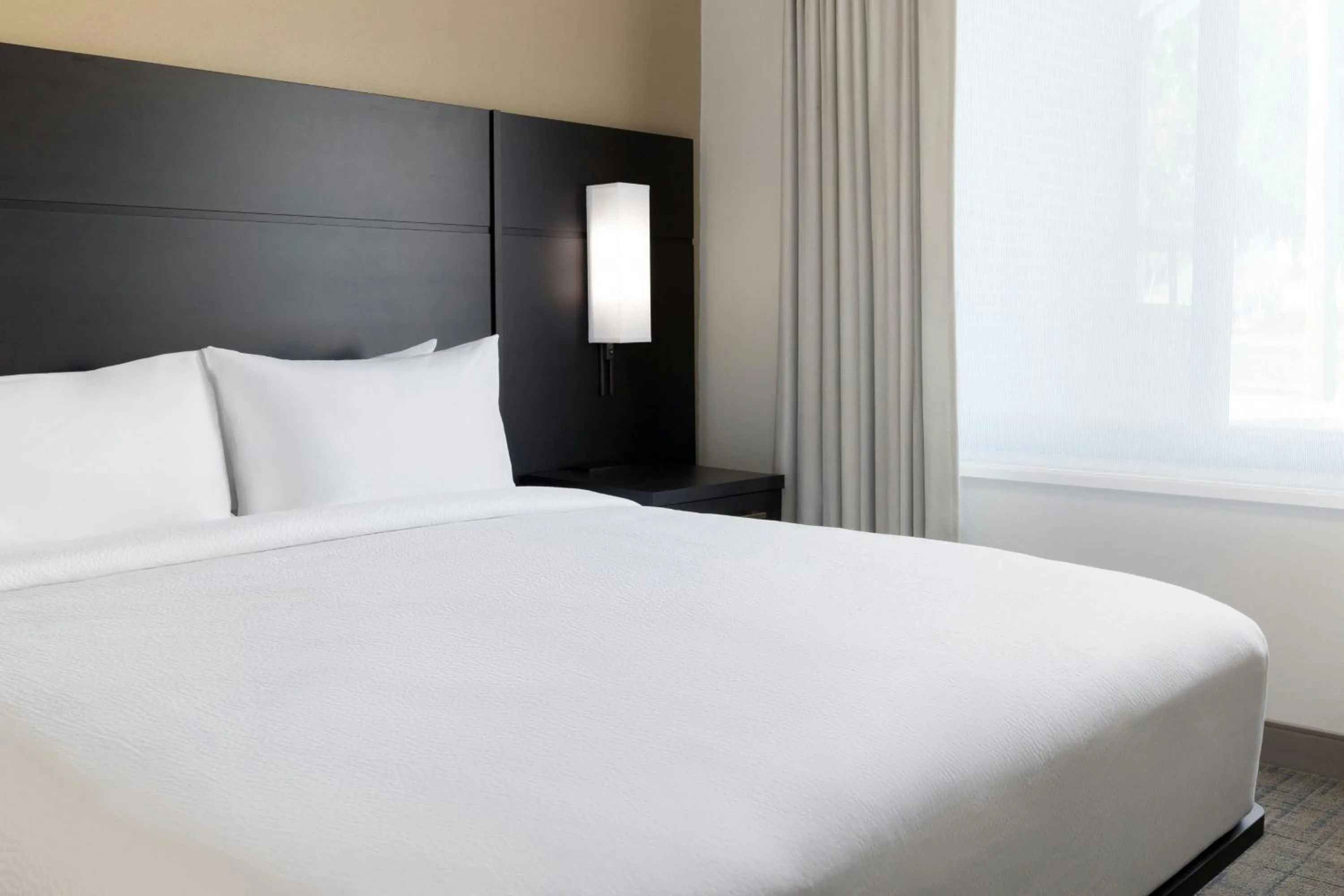 Photo of the whole room, Bed in Residence Inn by Marriott Novato Sonoma