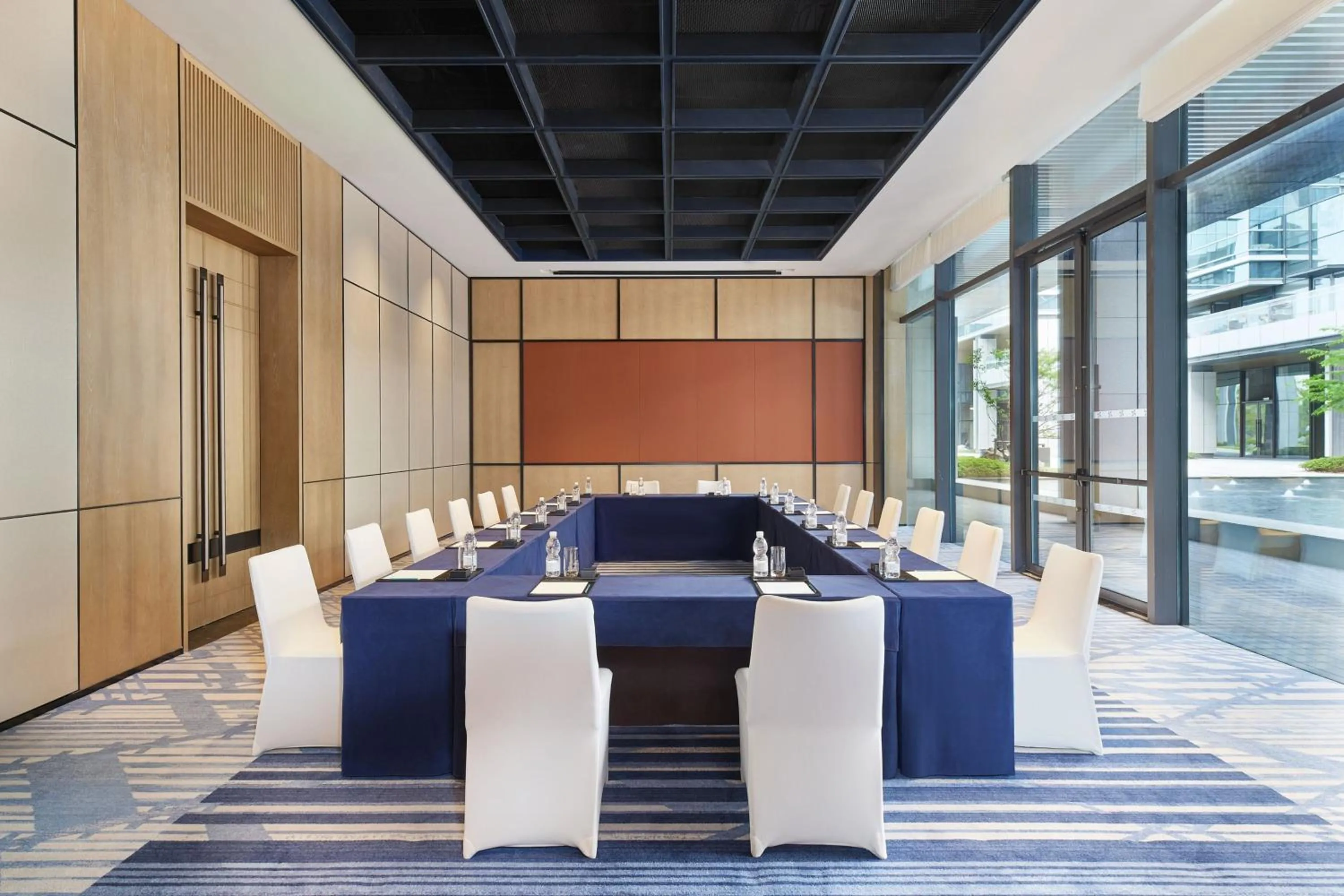 Meeting/conference room in Four Points by Sheraton Xuancheng, Jingxian