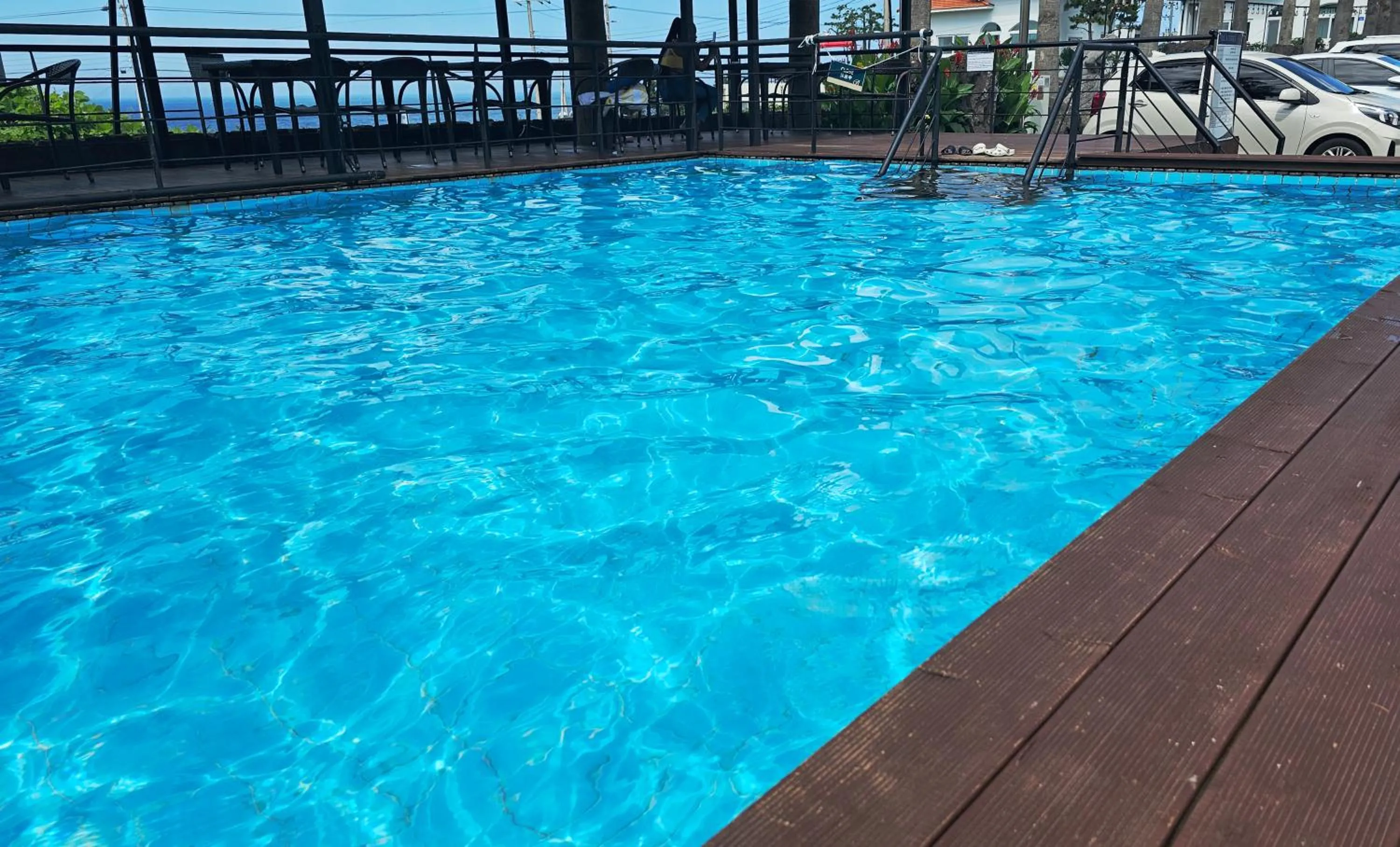 Pool view in Benikea Hotel Jeju