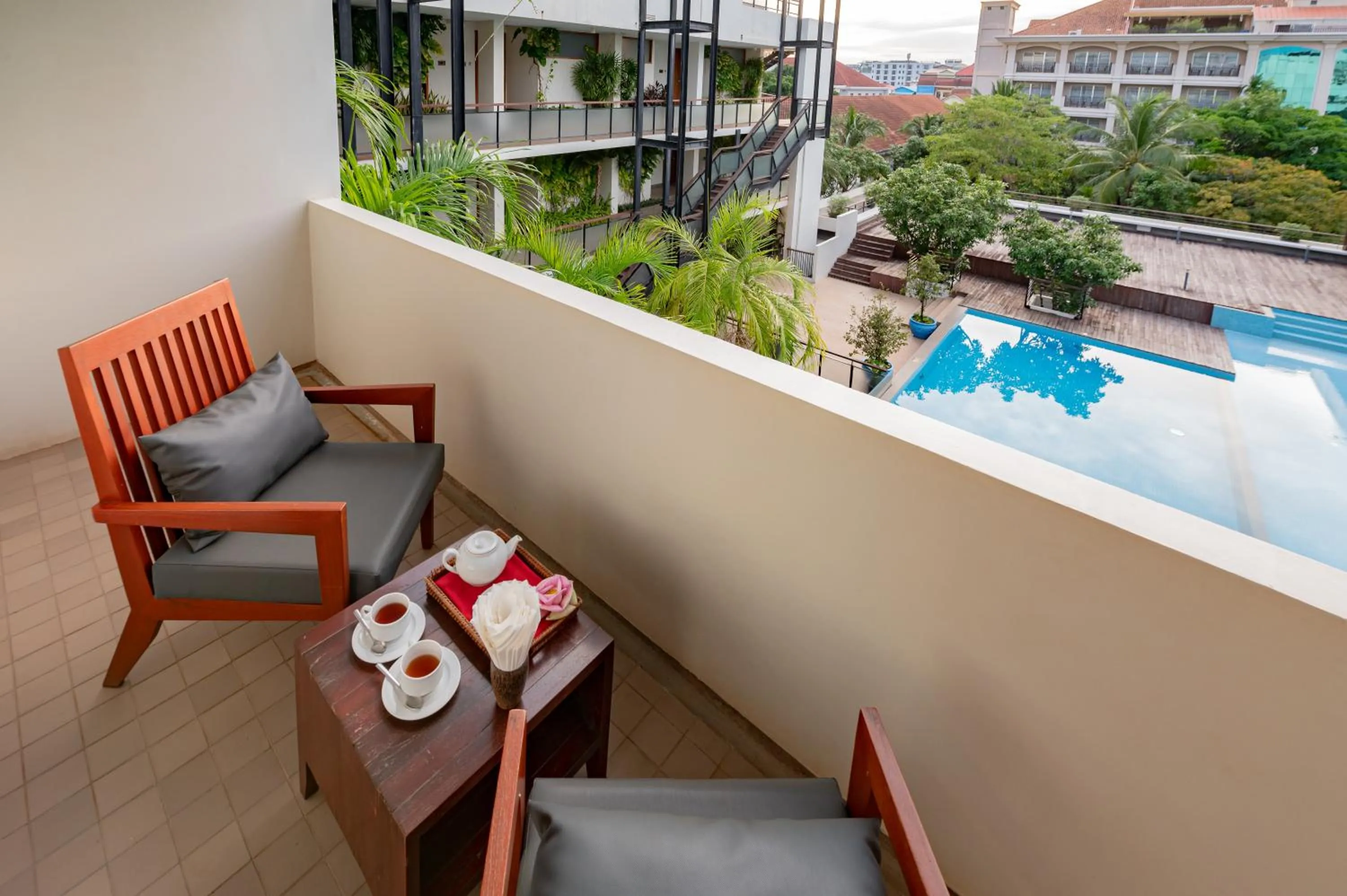 Balcony/Terrace in Hotel Somadevi Angkor Boutique and Resort