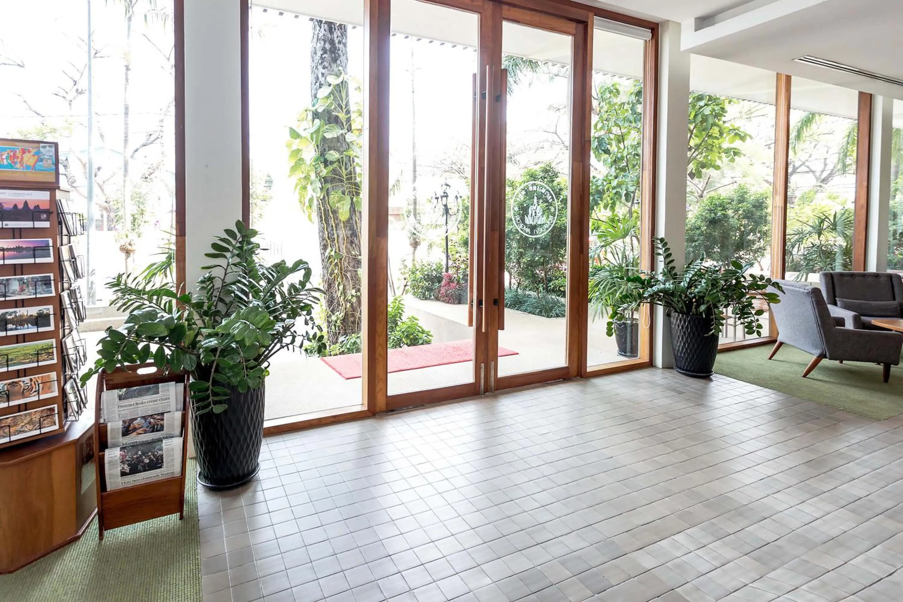 Lobby or reception in Hotel Somadevi Angkor Boutique and Resort