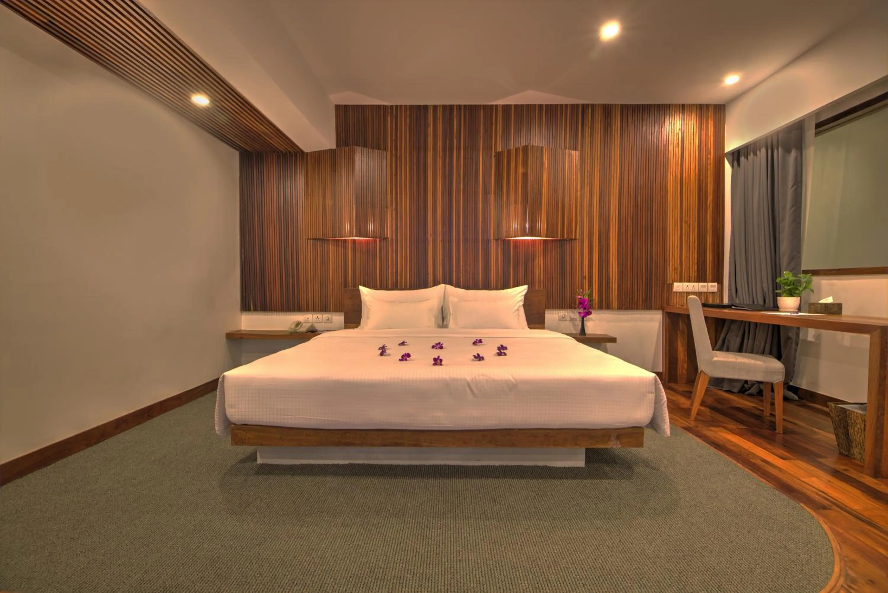 Bedroom, Bed in Hotel Somadevi Angkor Boutique and Resort