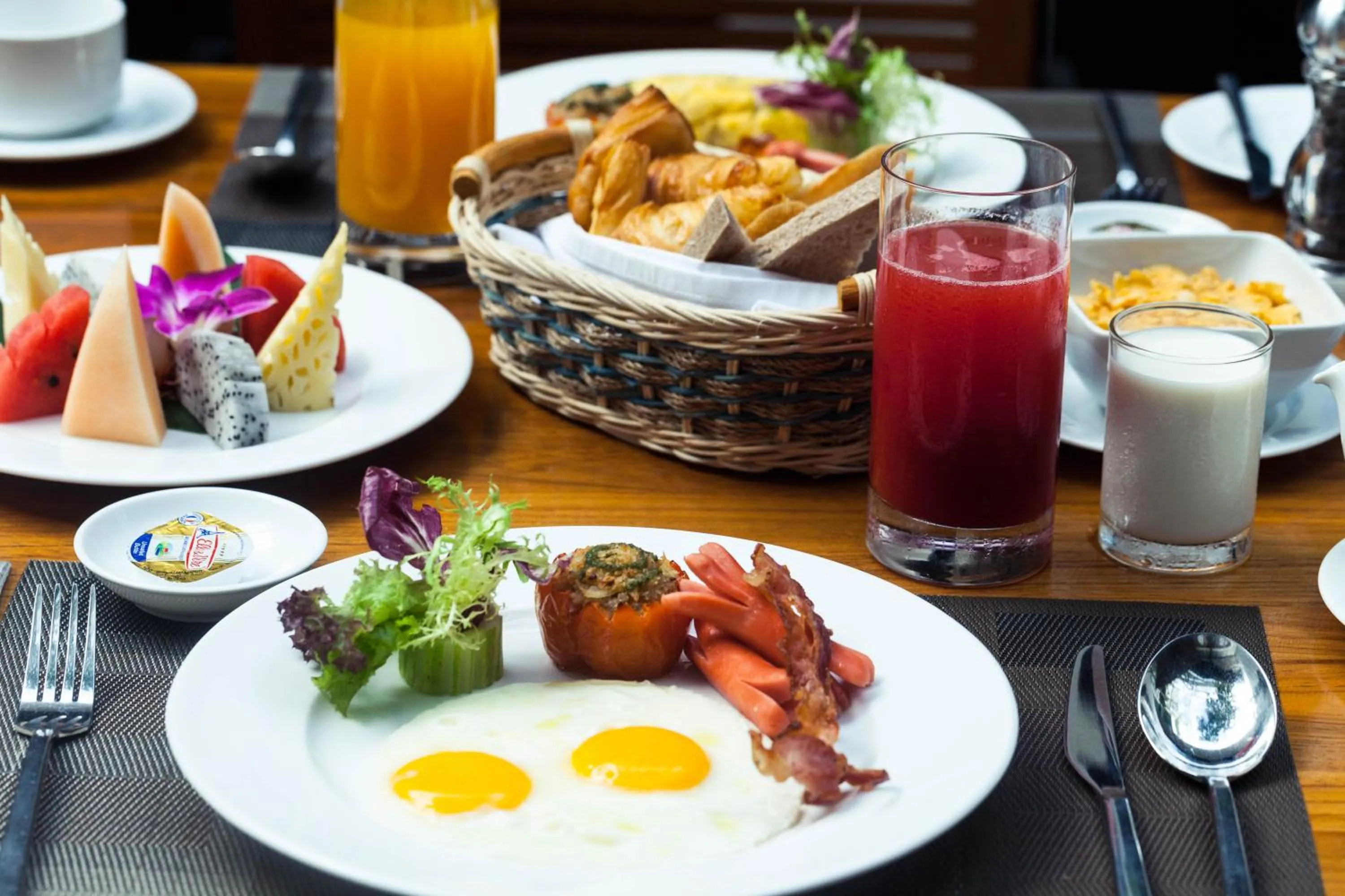 Buffet breakfast in Hotel Somadevi Angkor Boutique and Resort