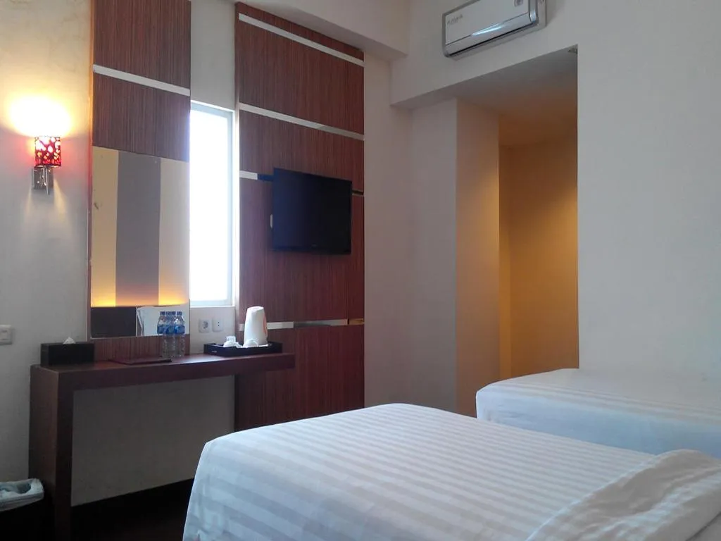 TV/Entertainment Center in Grand Imawan Hotel