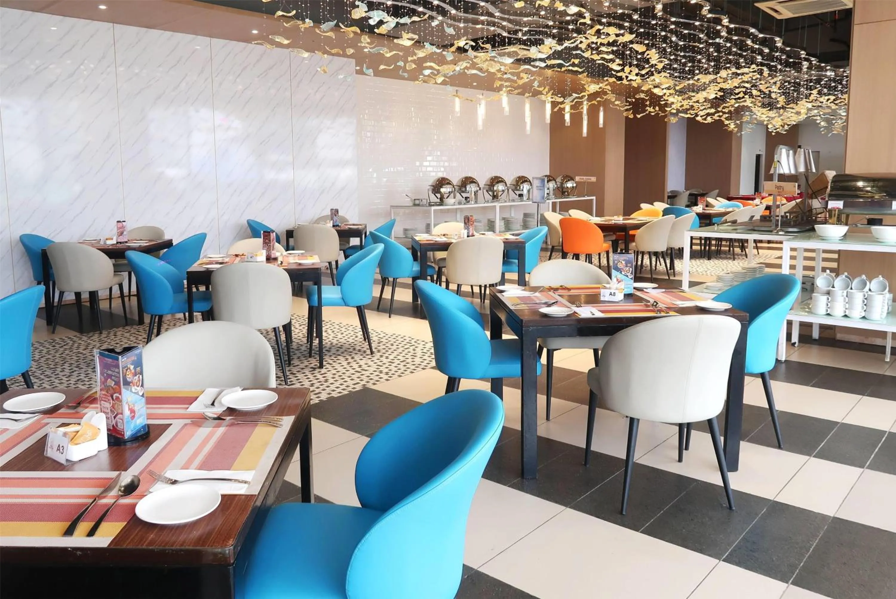 Restaurant/places to eat in Wyndham Garden i-City Shah Alam