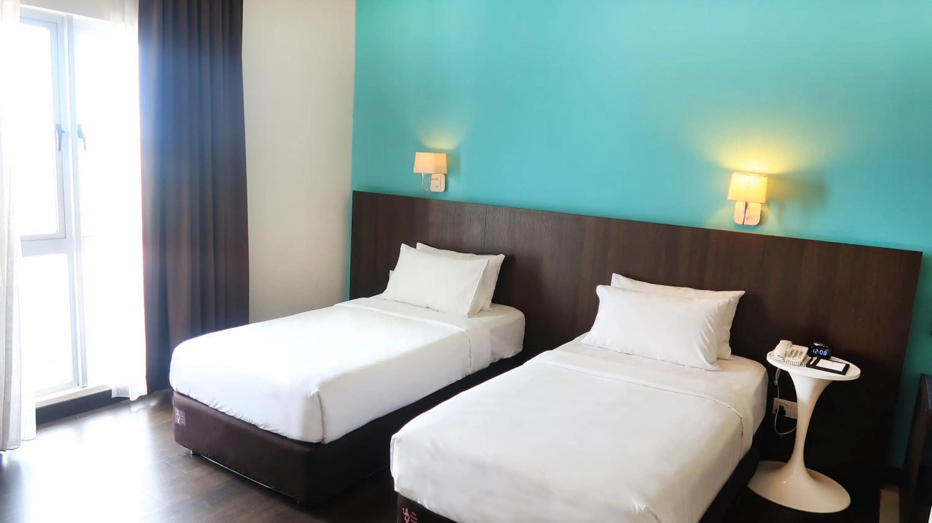 Bed in Wyndham Garden i-City Shah Alam