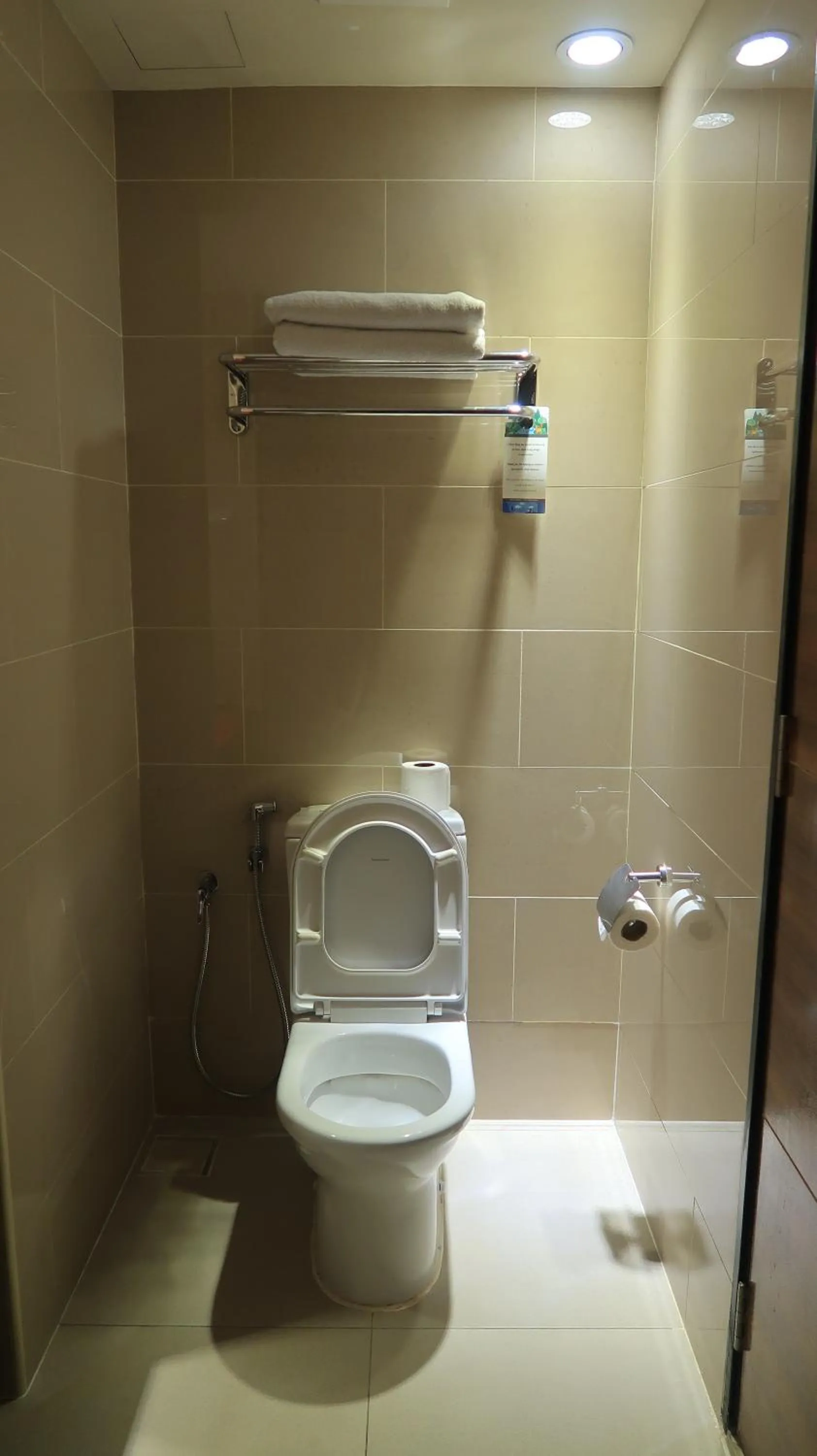 Toilet in Wyndham Garden i-City Shah Alam