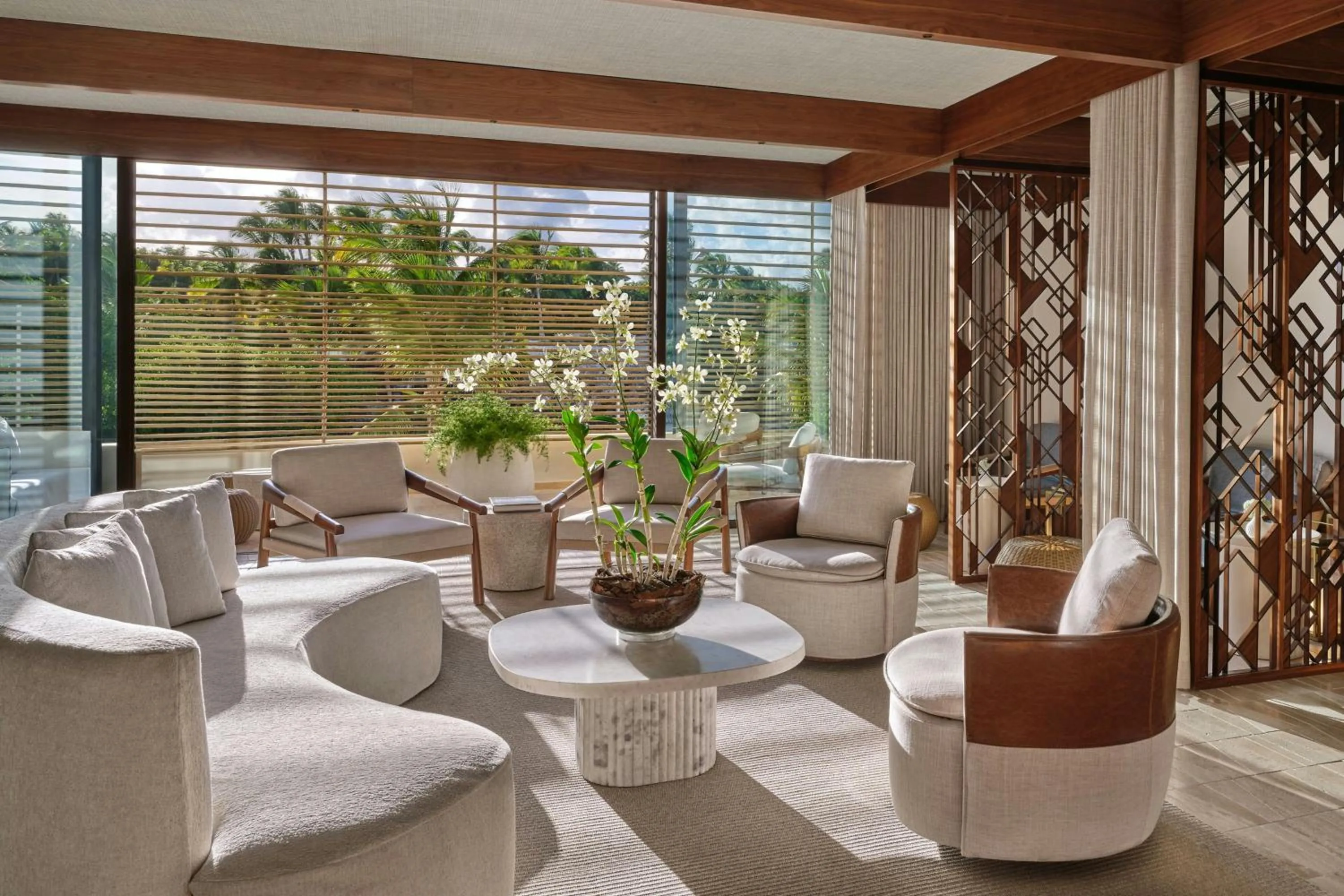 Lounge or bar in The St. Regis Cap Cana Resort